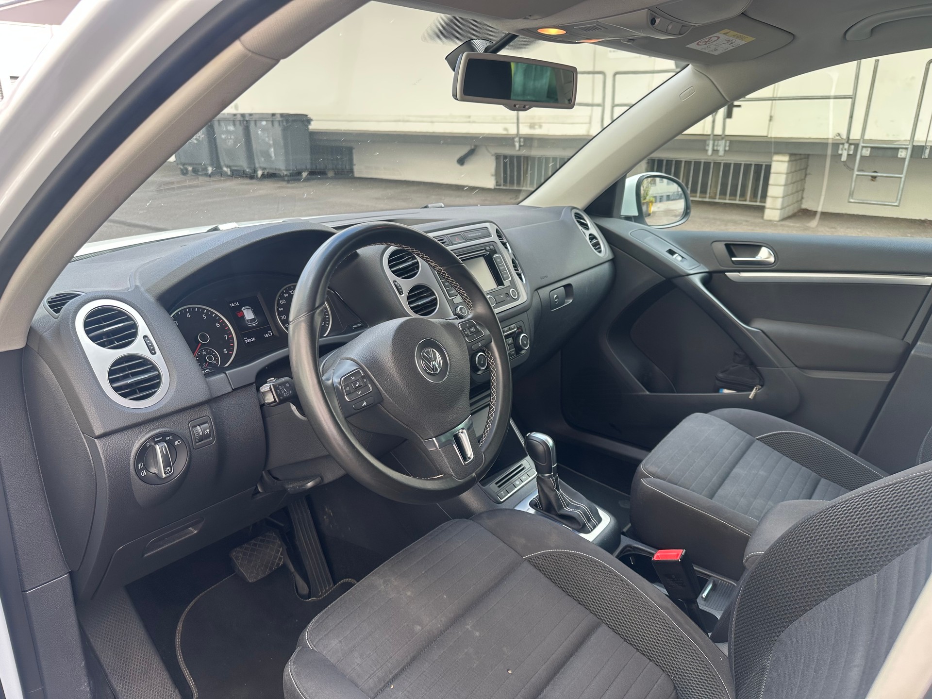 VW 2.0 TSI 180 Cup DSG-image-3