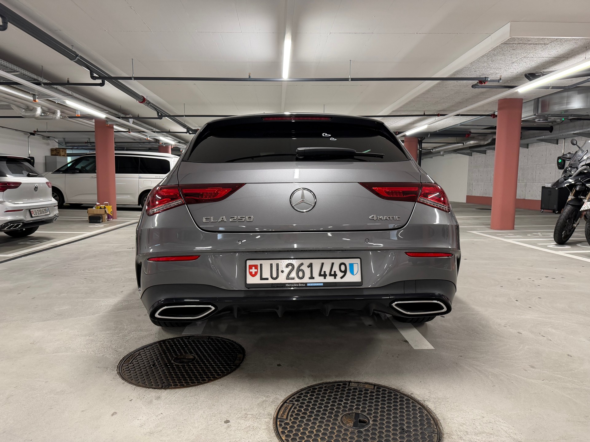 MERCEDES-BENZ CLA 250 AMG Line 4matic-image-1