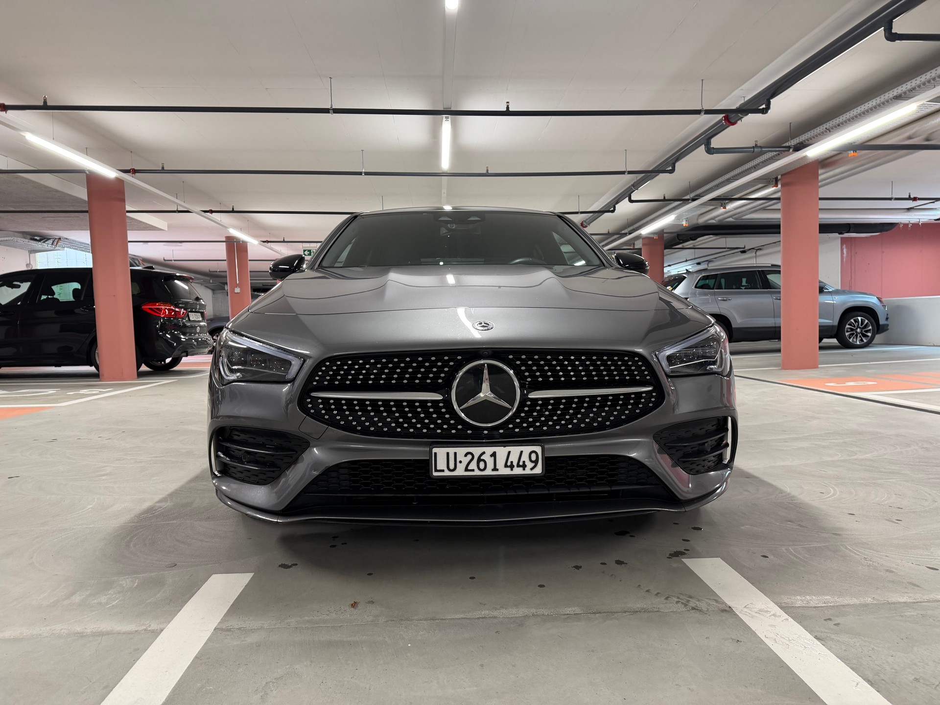 MERCEDES-BENZ CLA 250 AMG Line 4matic-image-0