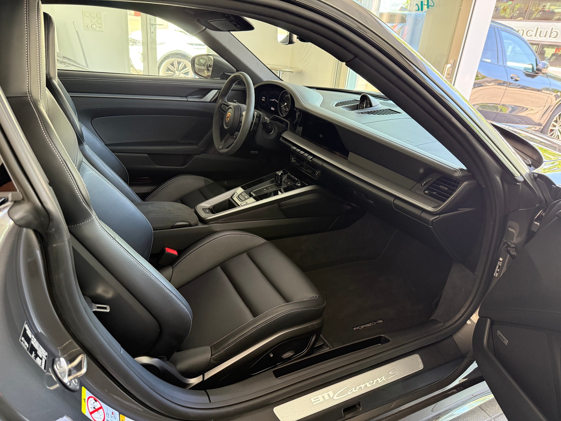 PORSCHE 911 Carrera S PDK-image-11
