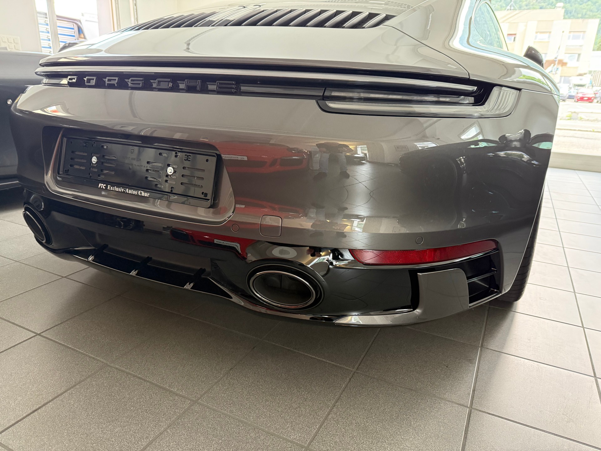 PORSCHE 911 Carrera S PDK-image-9