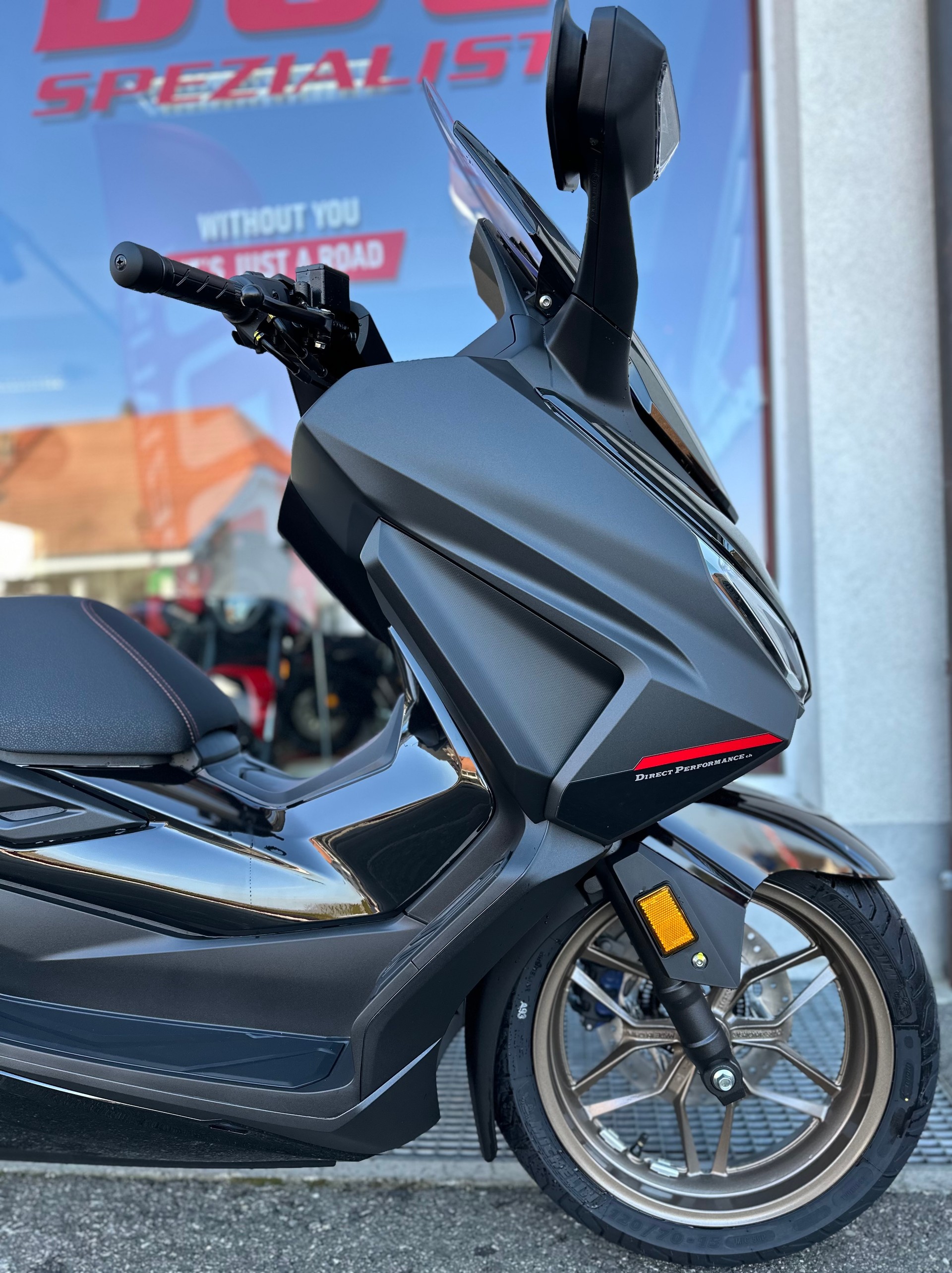 HONDA Forza 125 Smart TopBox-image-4