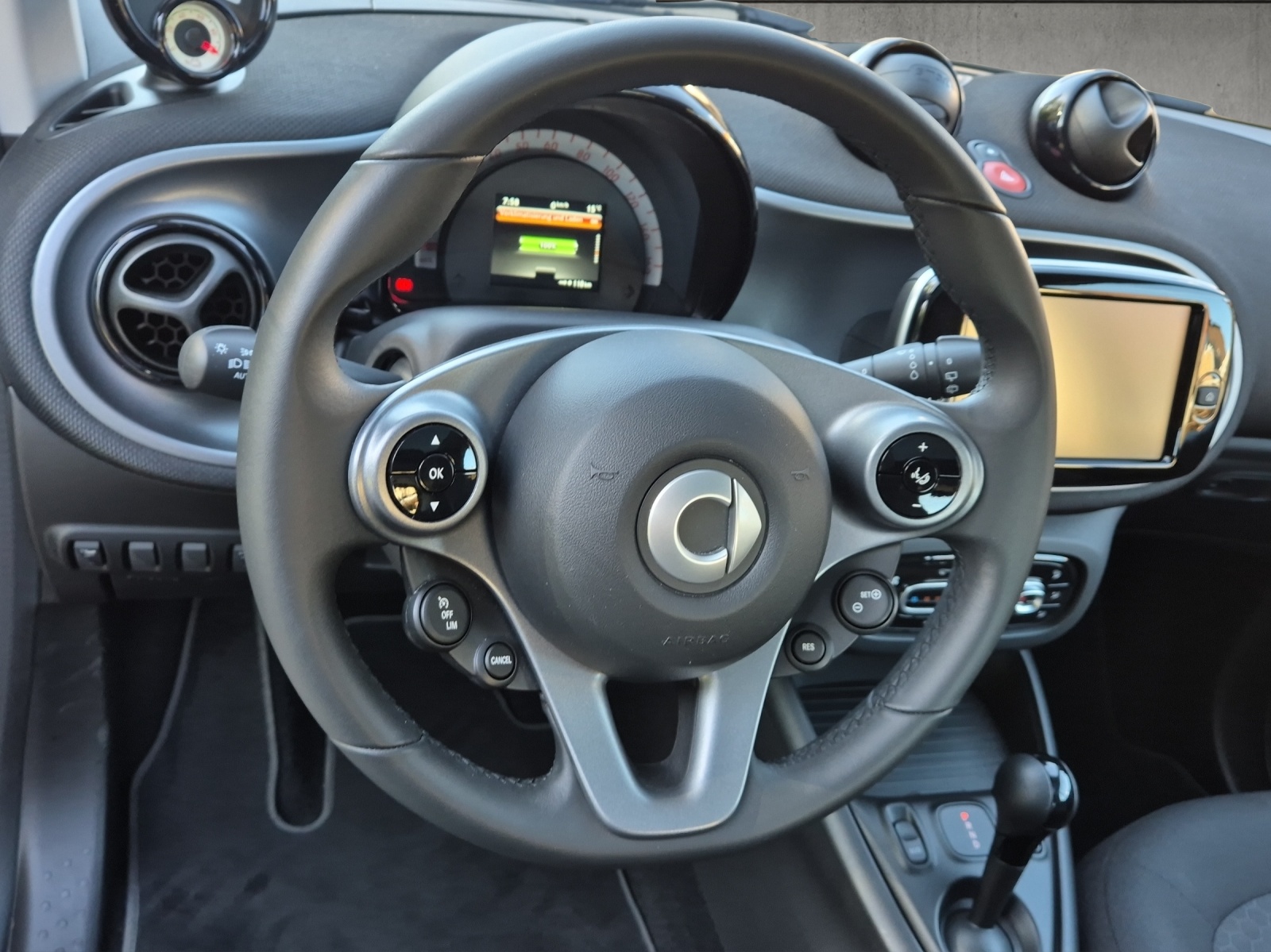 SMART fortwo EQ (incl. Batterie)-image-9