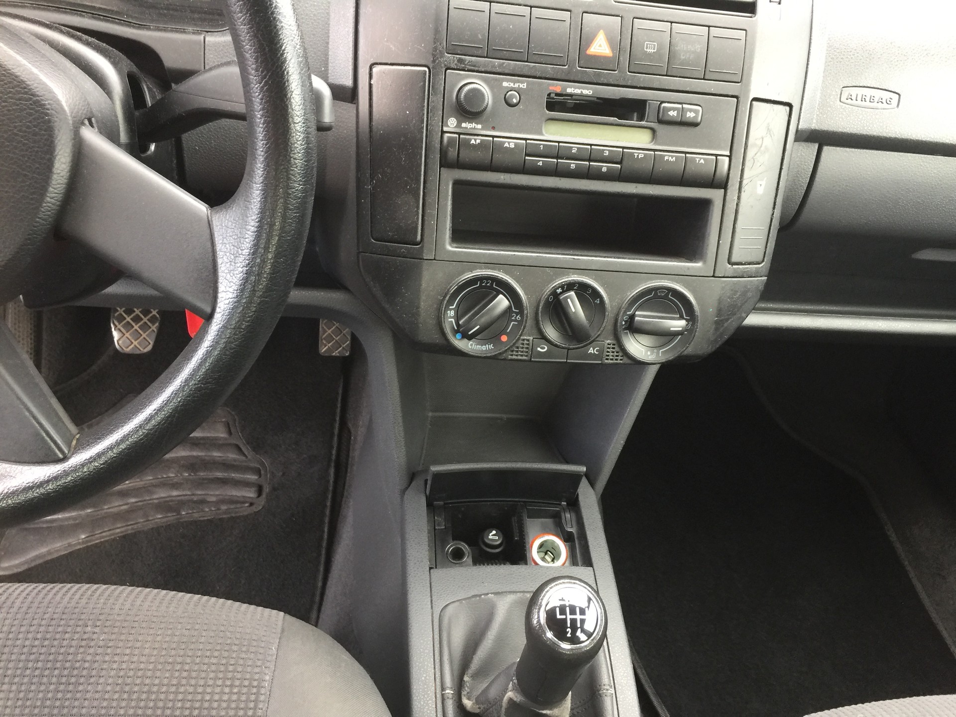 VW Polo 1.2 12V Comfortline-image-11