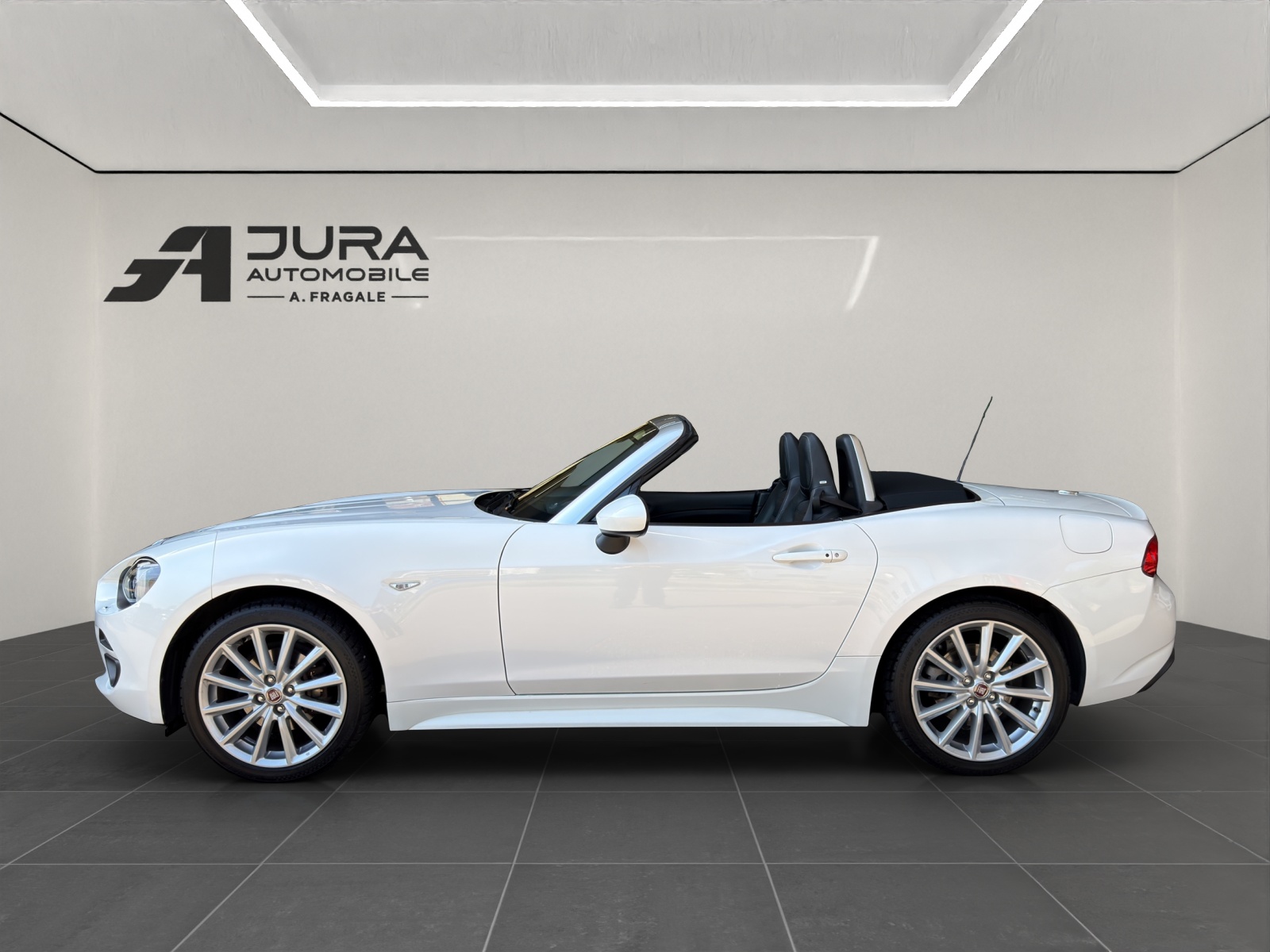 FIAT 124 Spider 1.4 MultiAir Lusso-image-3