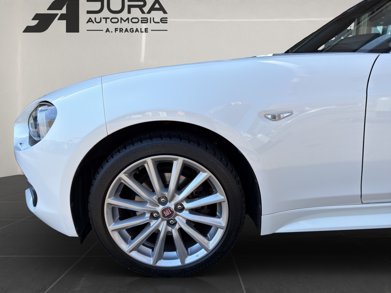 FIAT 124 Spider 1.4 MultiAir Lusso-image-6