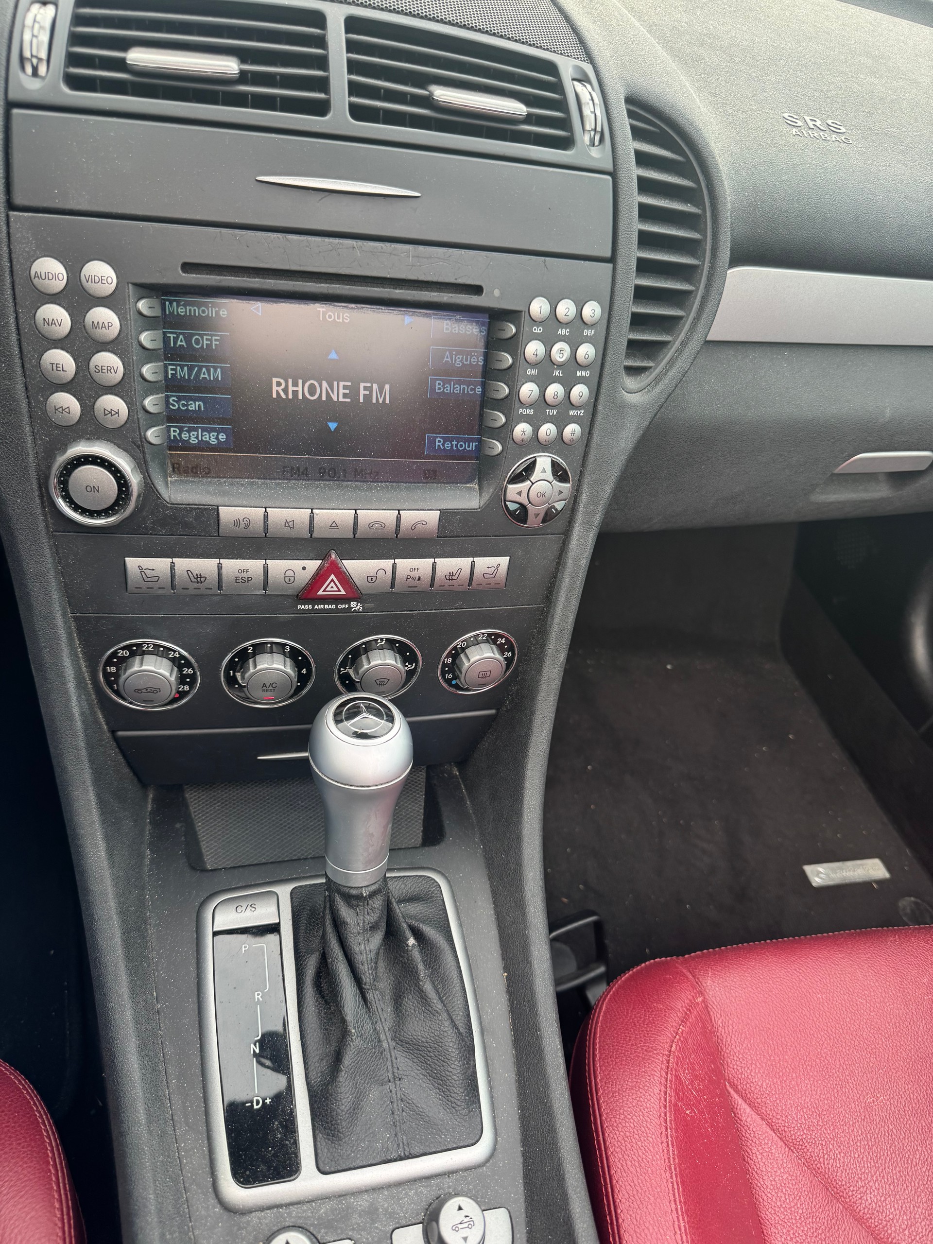 MERCEDES-BENZ SLK 350-image-9