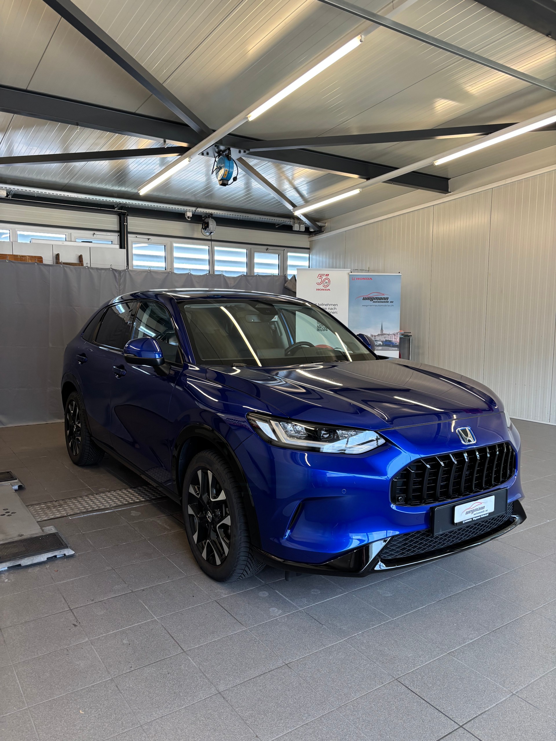 HONDA ZR-V 2.0i MMD Hybrid Advance Automatic-image-2