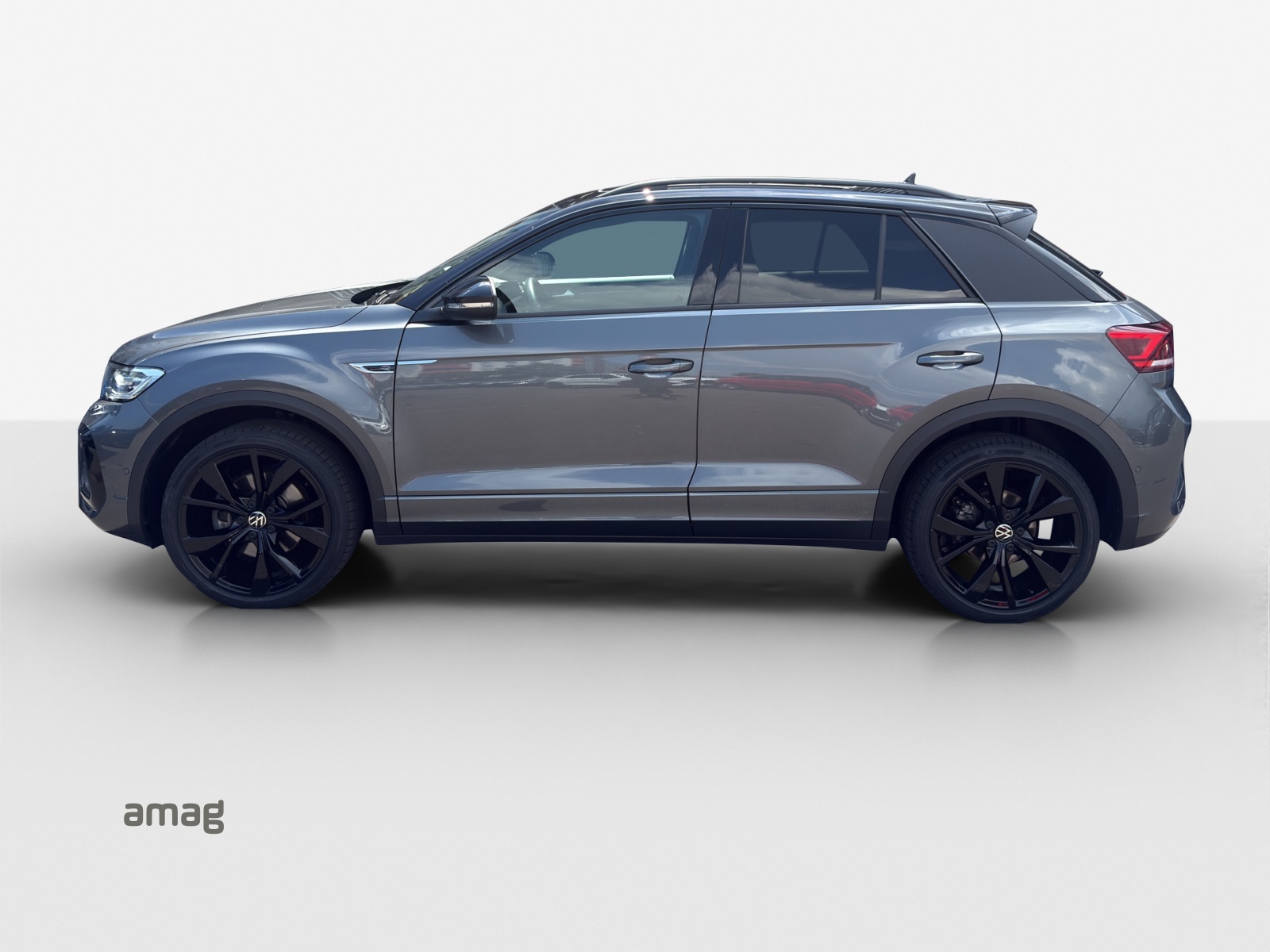 VW T-Roc 2.0 TSI R-Line DSG 4Motion-image-1