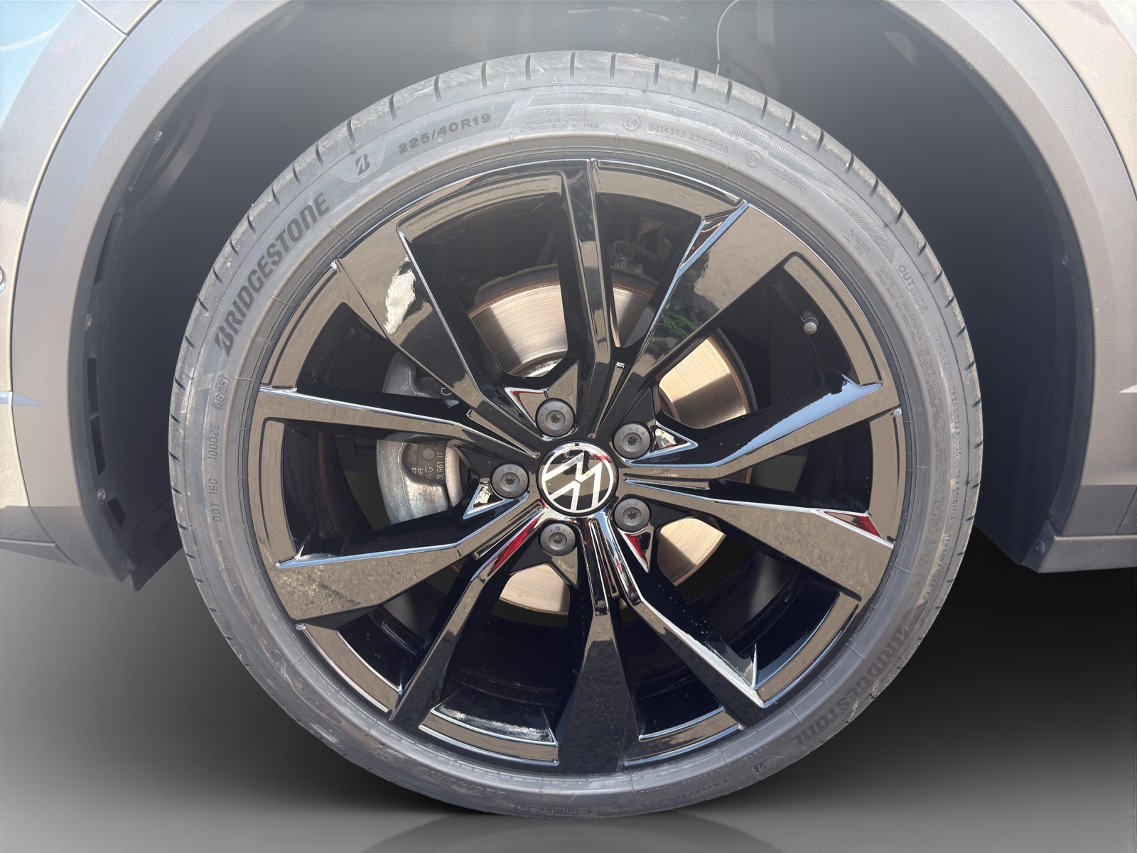 VW T-Roc 2.0 TSI R-Line DSG 4Motion-image-13