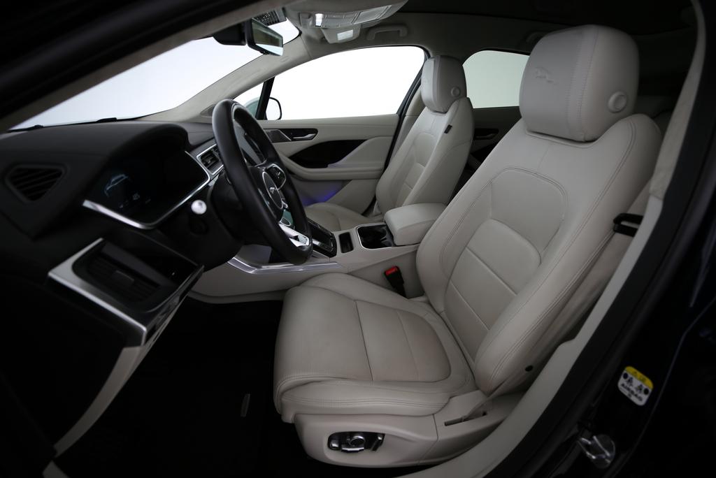 JAGUAR I-Pace EV400 HSE AWD-image-2