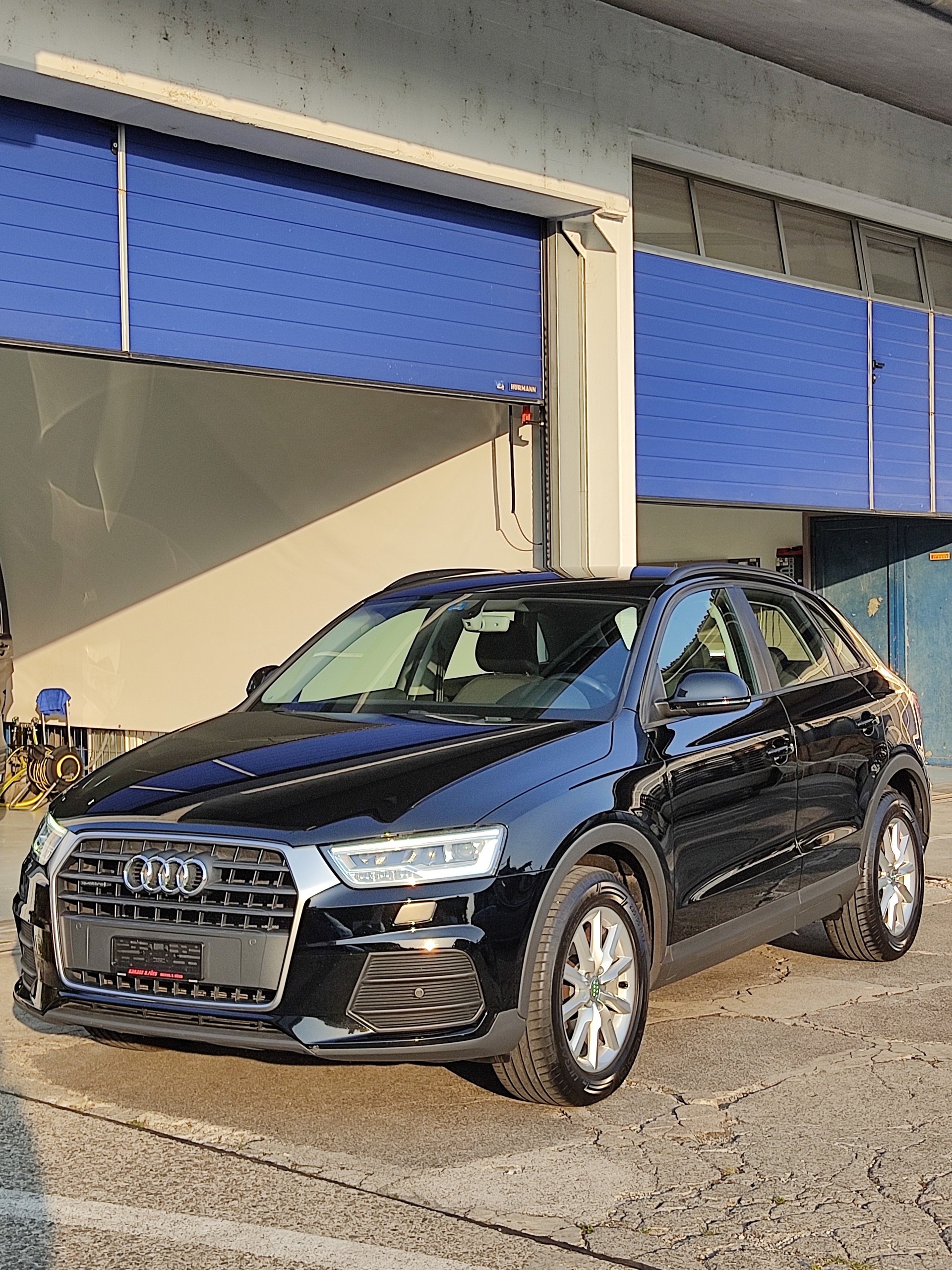 AUDI Q3 2.0 TDI quattro S-tronic
