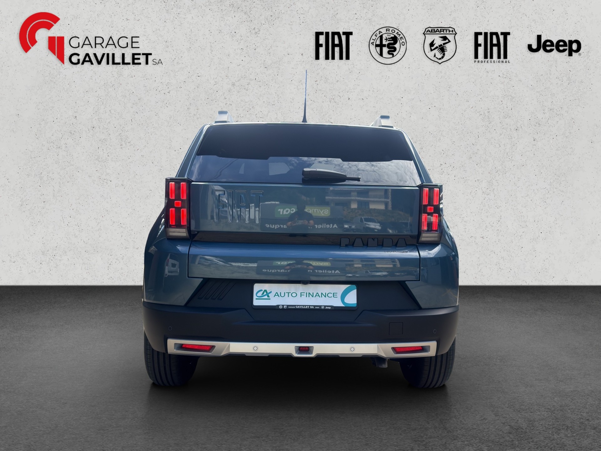 FIAT Grande Panda 1.2 Hybrid Icon-image-4