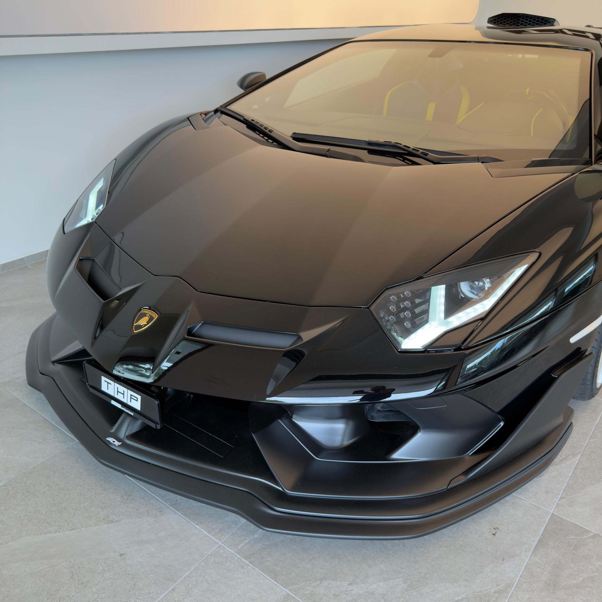 LAMBORGHINI Aventador LP700-4 Coupé E-Gear SVJ CONVERSION-showroom-element-2
