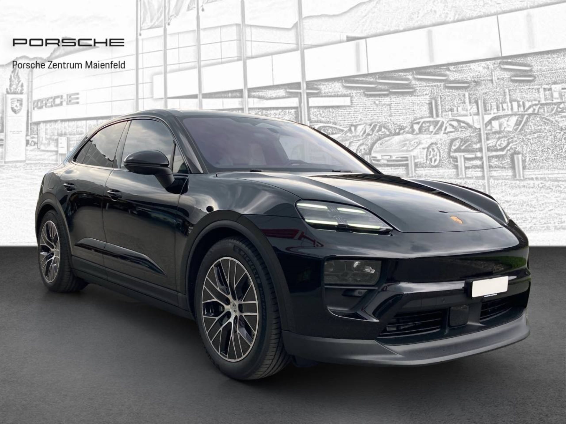 PORSCHE Macan 4-showroom-element-2