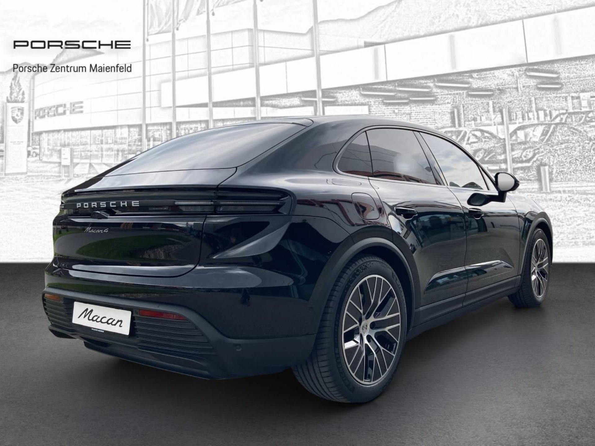 PORSCHE Macan 4-image-6