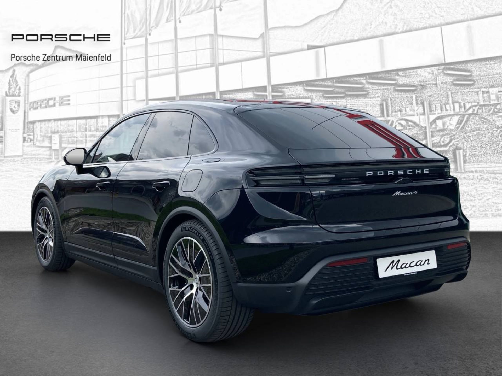 PORSCHE Macan 4-image-8