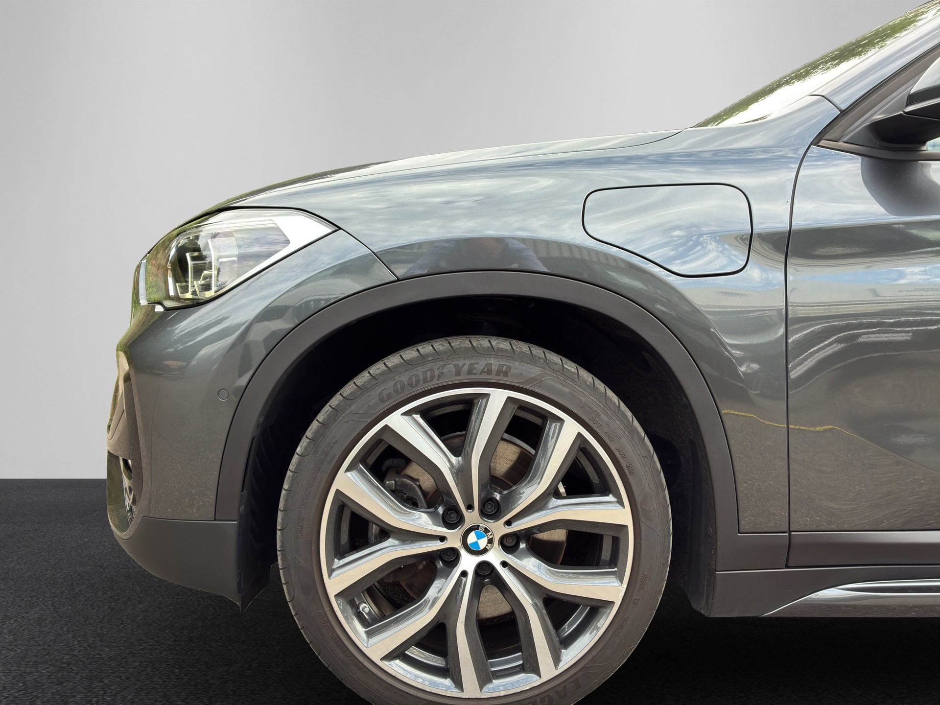 BMW X1 xDrive 25e Sport Line Steptronic-image-9