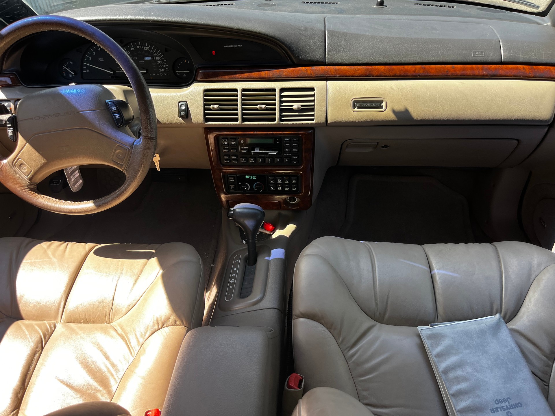 CHRYSLER New Yorker 3.5 V6-image-11