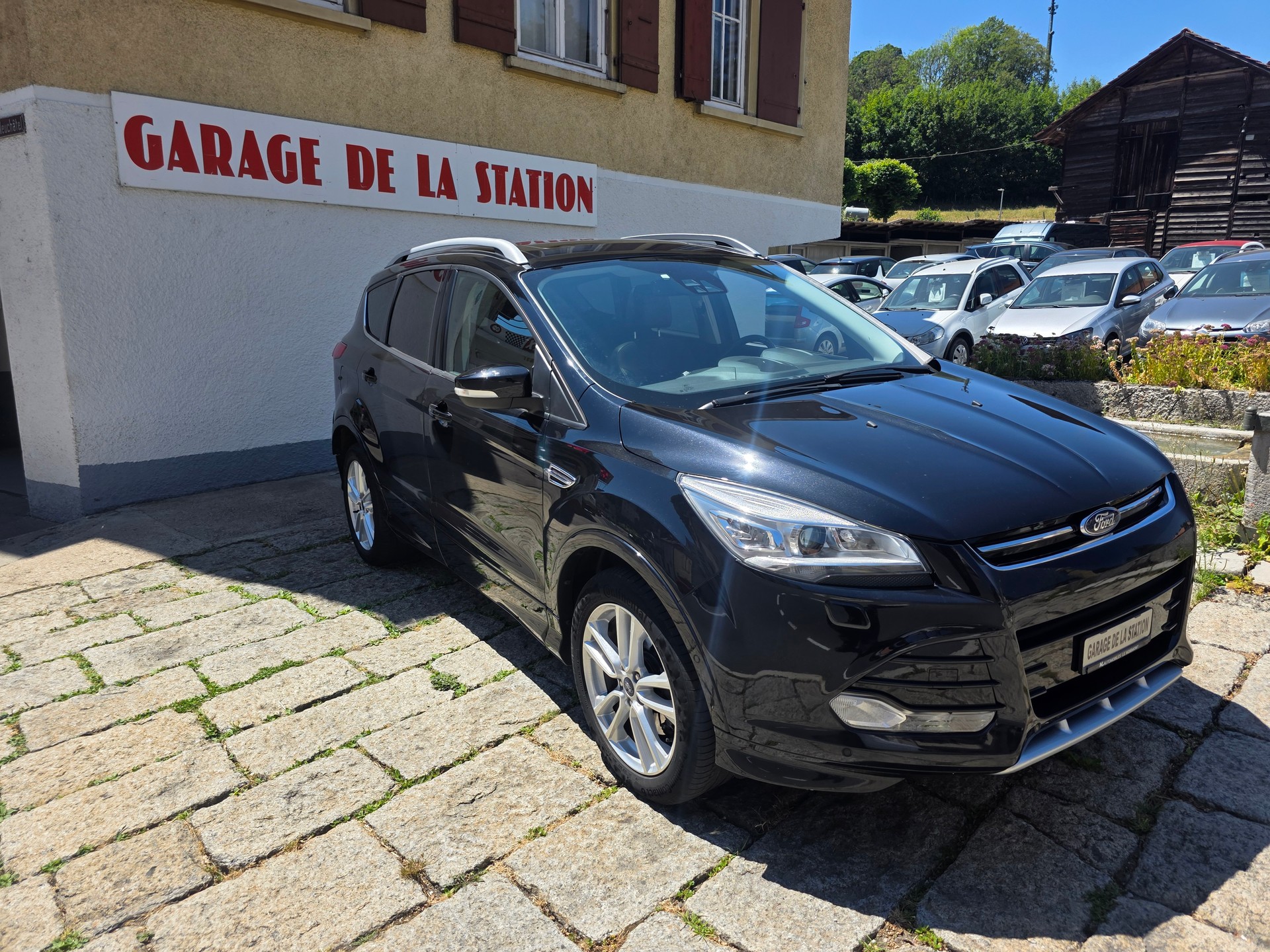 FORD Kuga 2.0 TDCi Titanium 4WD PowerShift-image-2