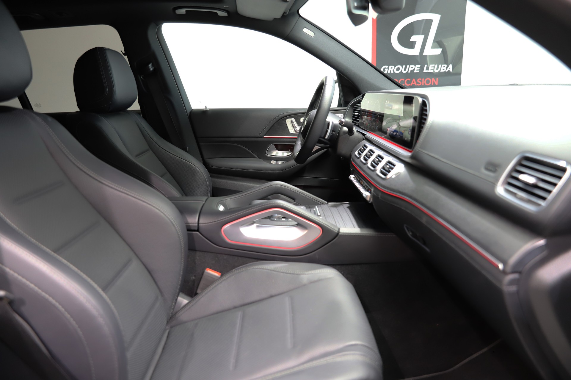 MERCEDES-BENZ GLE 400 e EQ Star 4Matic-image-8