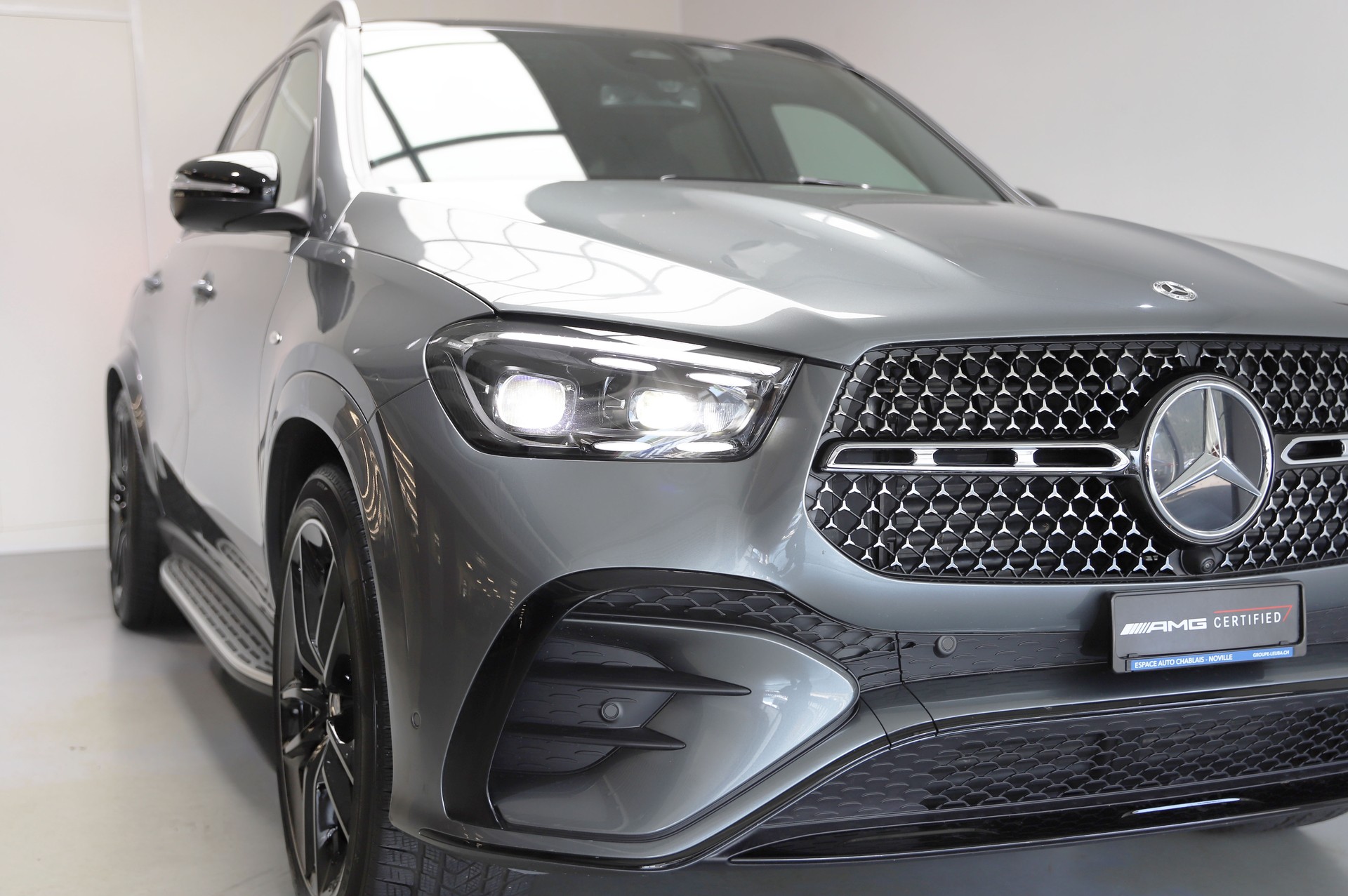MERCEDES-BENZ GLE 400 e EQ Star 4Matic-image-1