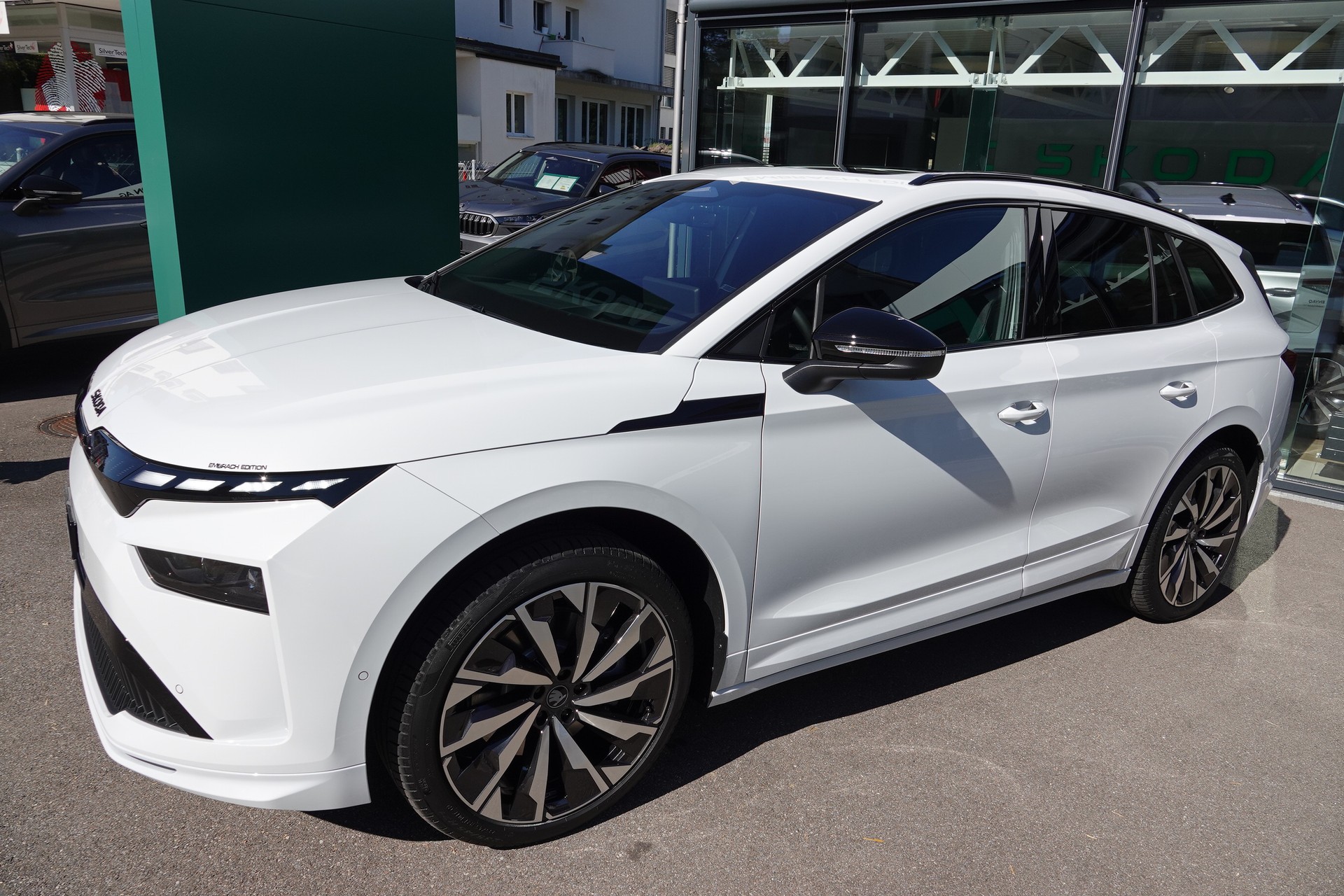 SKODA Enyaq 85x SportLine-image-3