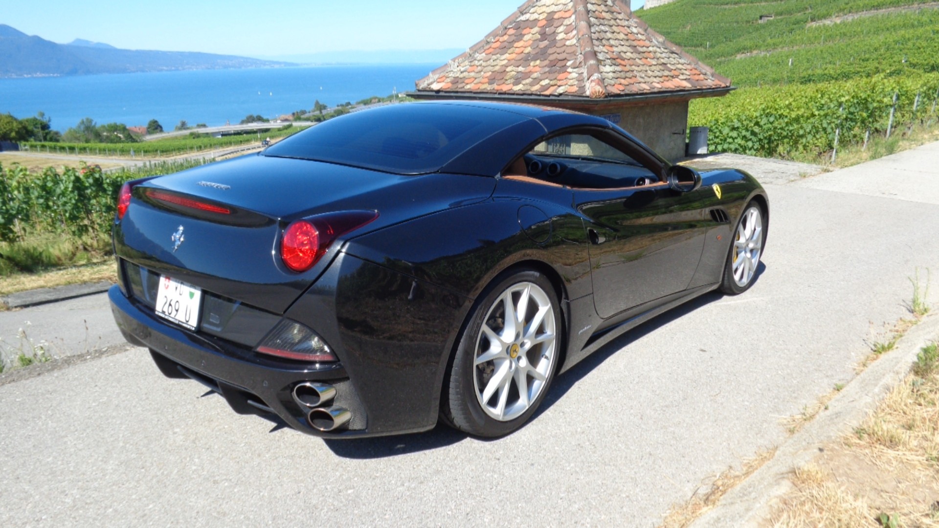 FERRARI California 4.3 V8-image-0