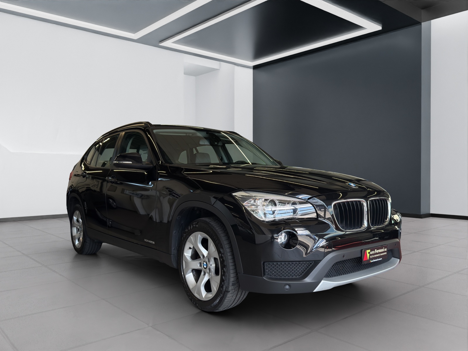 BMW X1 xDrive 20i Steptronic-image-6