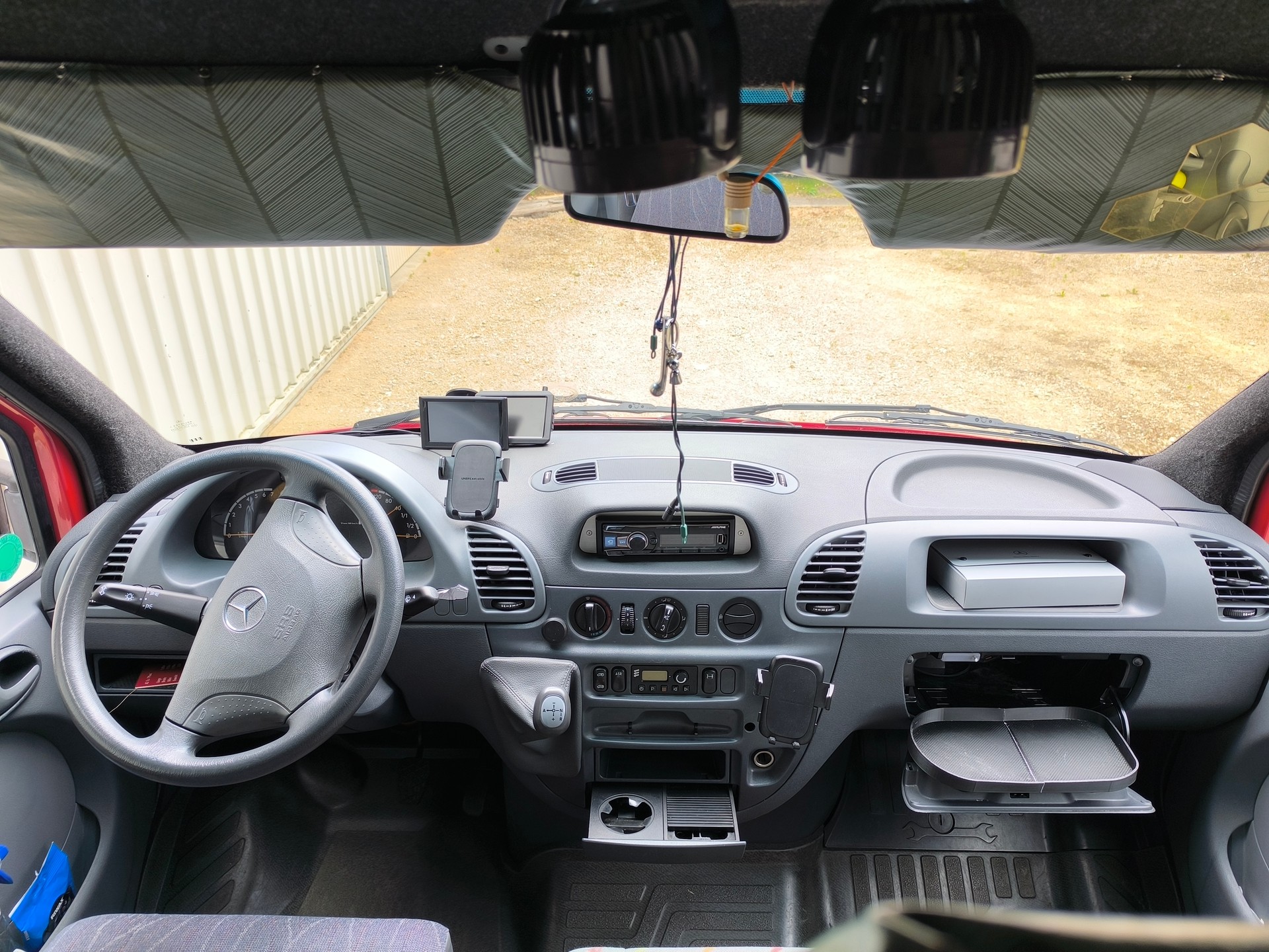 MERCEDES-BENZ 2.7 CDI Shift-image-4