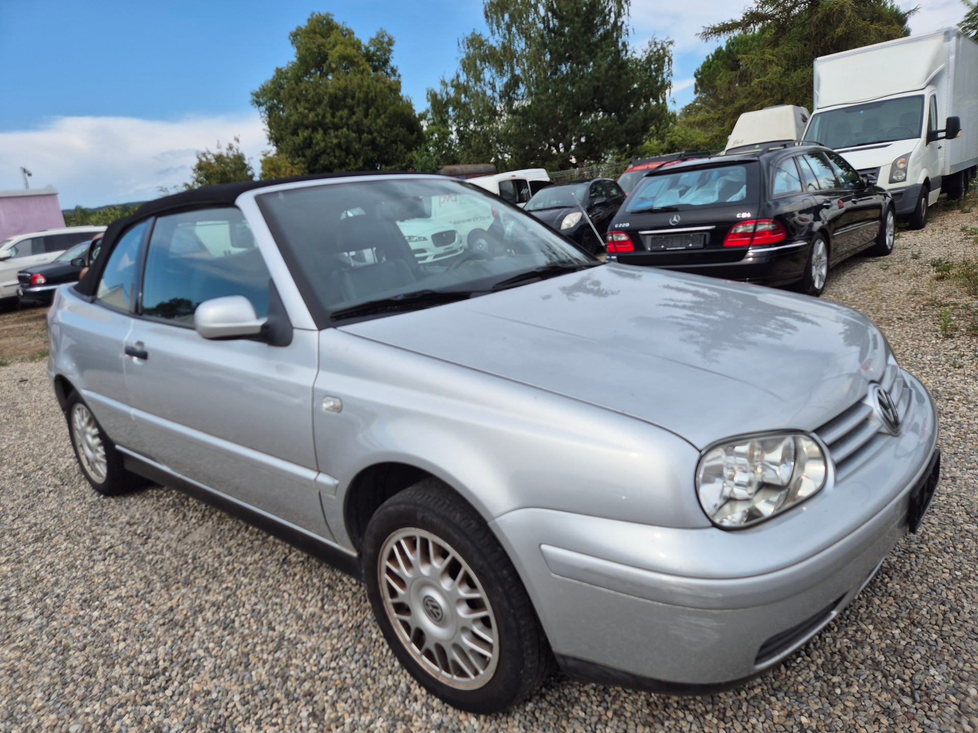 VW GOLF-image-1
