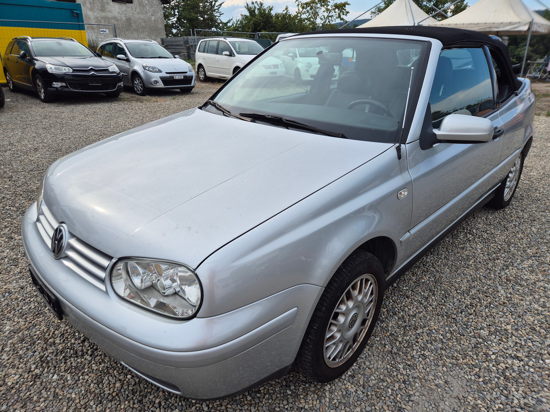 VW GOLF-image-0