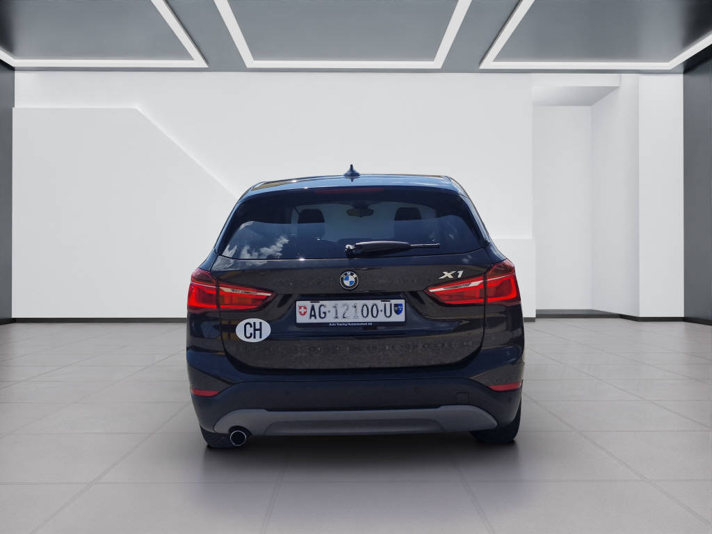 BMW X1 18d xDrive-image-3