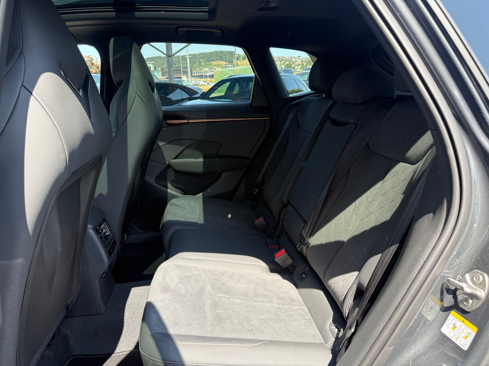 CUPRA Terramar 1.5 eTSI DSG-image-11