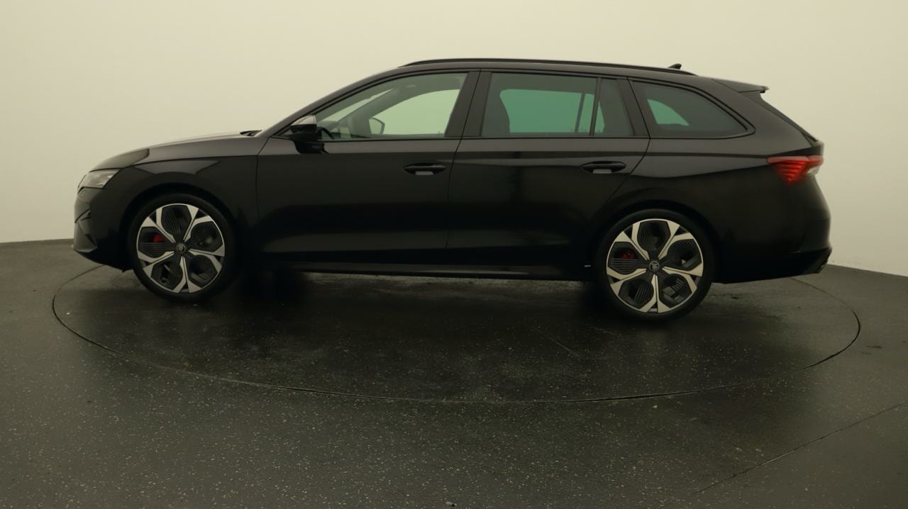 SKODA Octavia Combi 2.0 TSI DSG RS-image-1