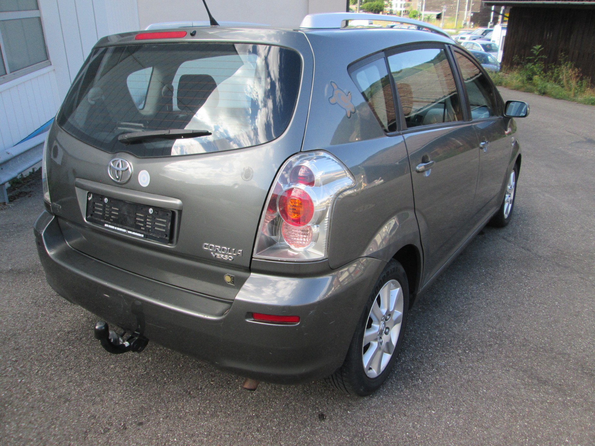 TOYOTA Corolla Verso 1.8 Linea Sol-image-3