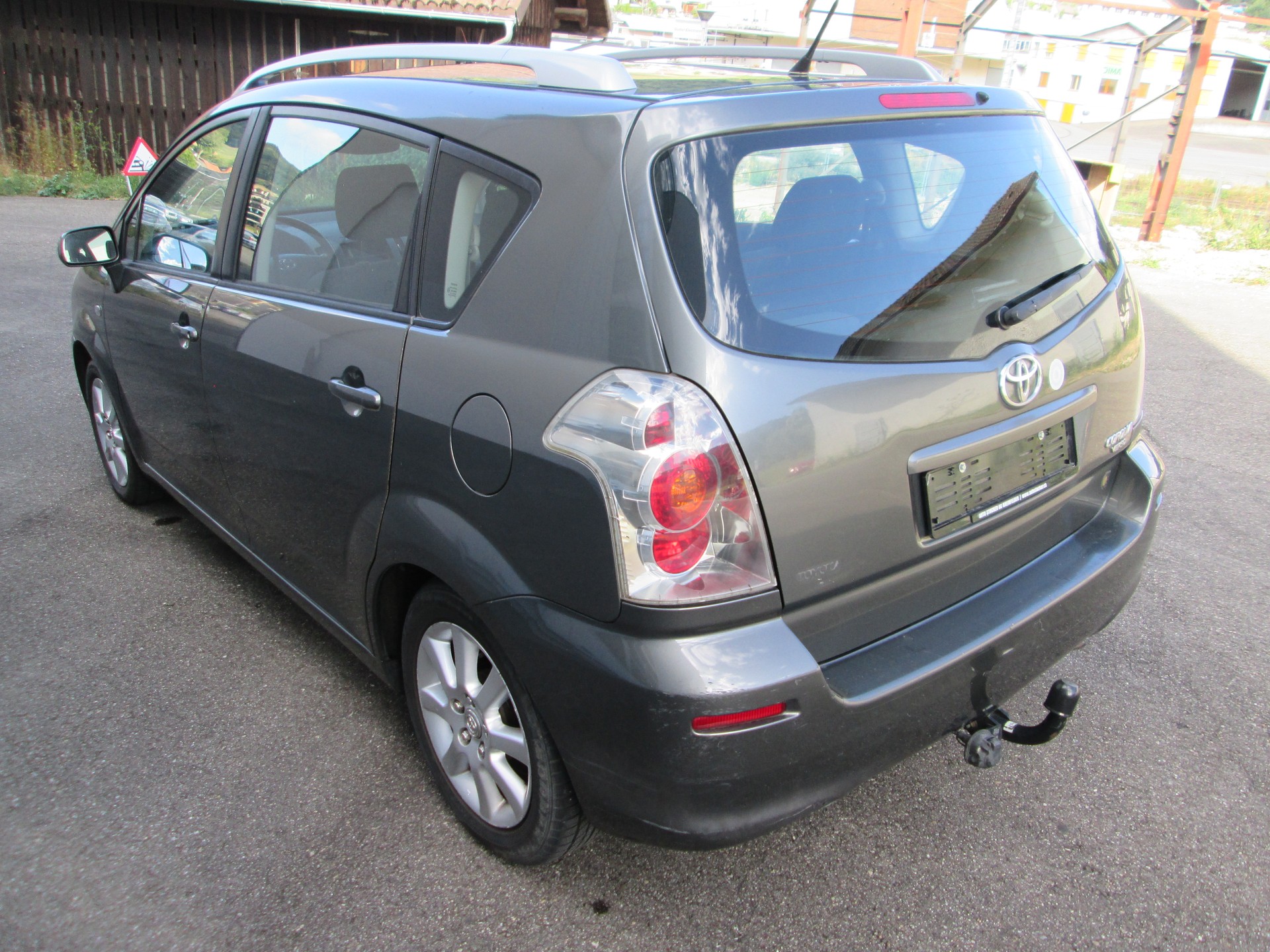 TOYOTA Corolla Verso 1.8 Linea Sol-image-5