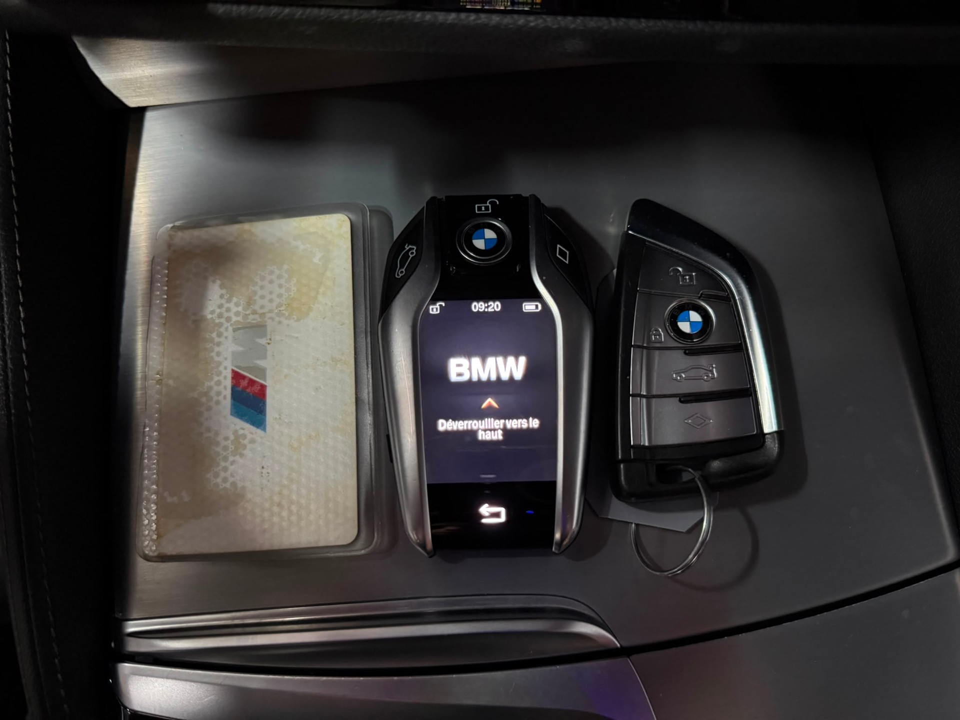 BMW 530d xDrive 48V Touring Pure M Sport Steptronic-image-24