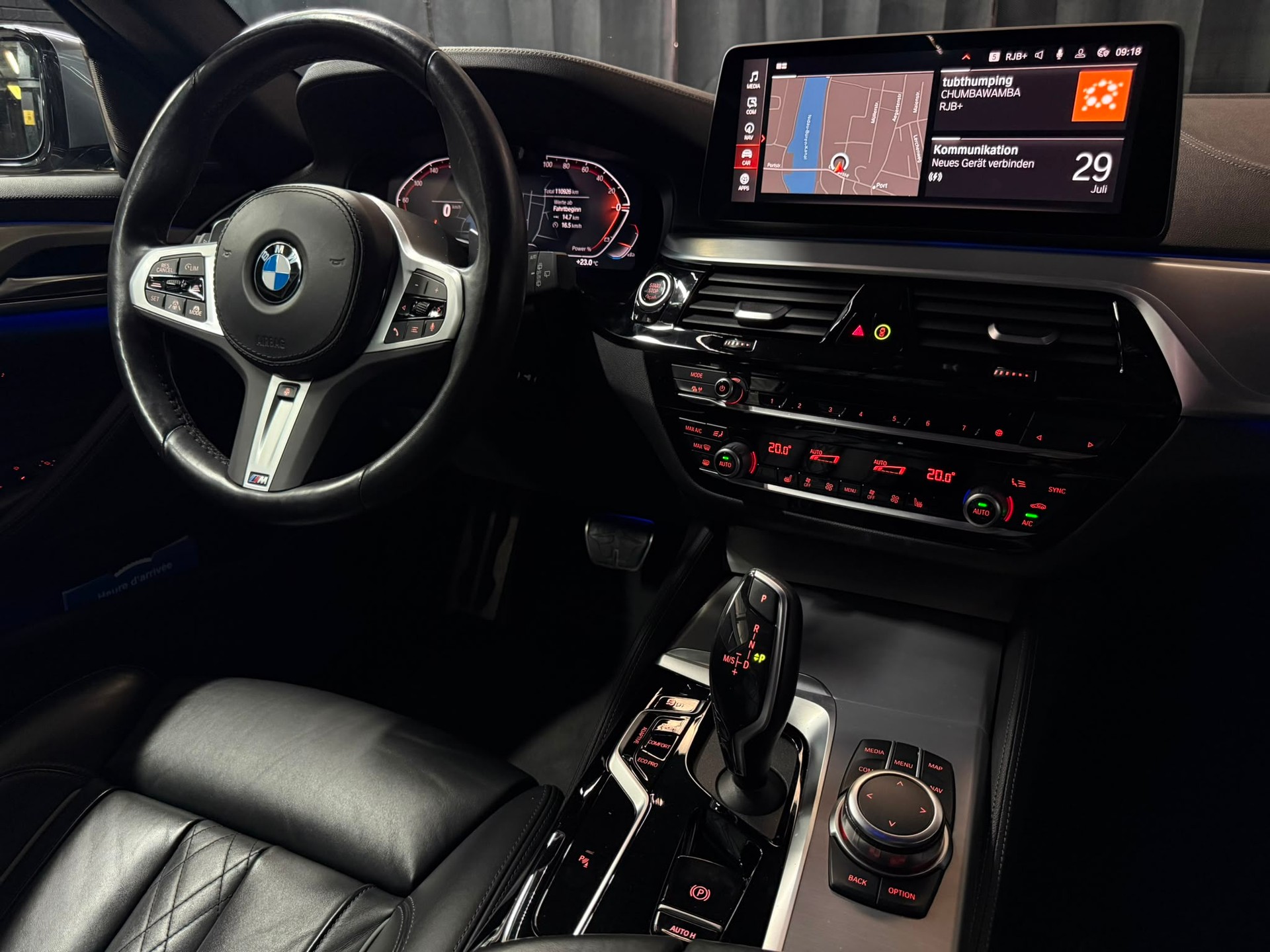 BMW 530d xDrive 48V Touring Pure M Sport Steptronic-image-19