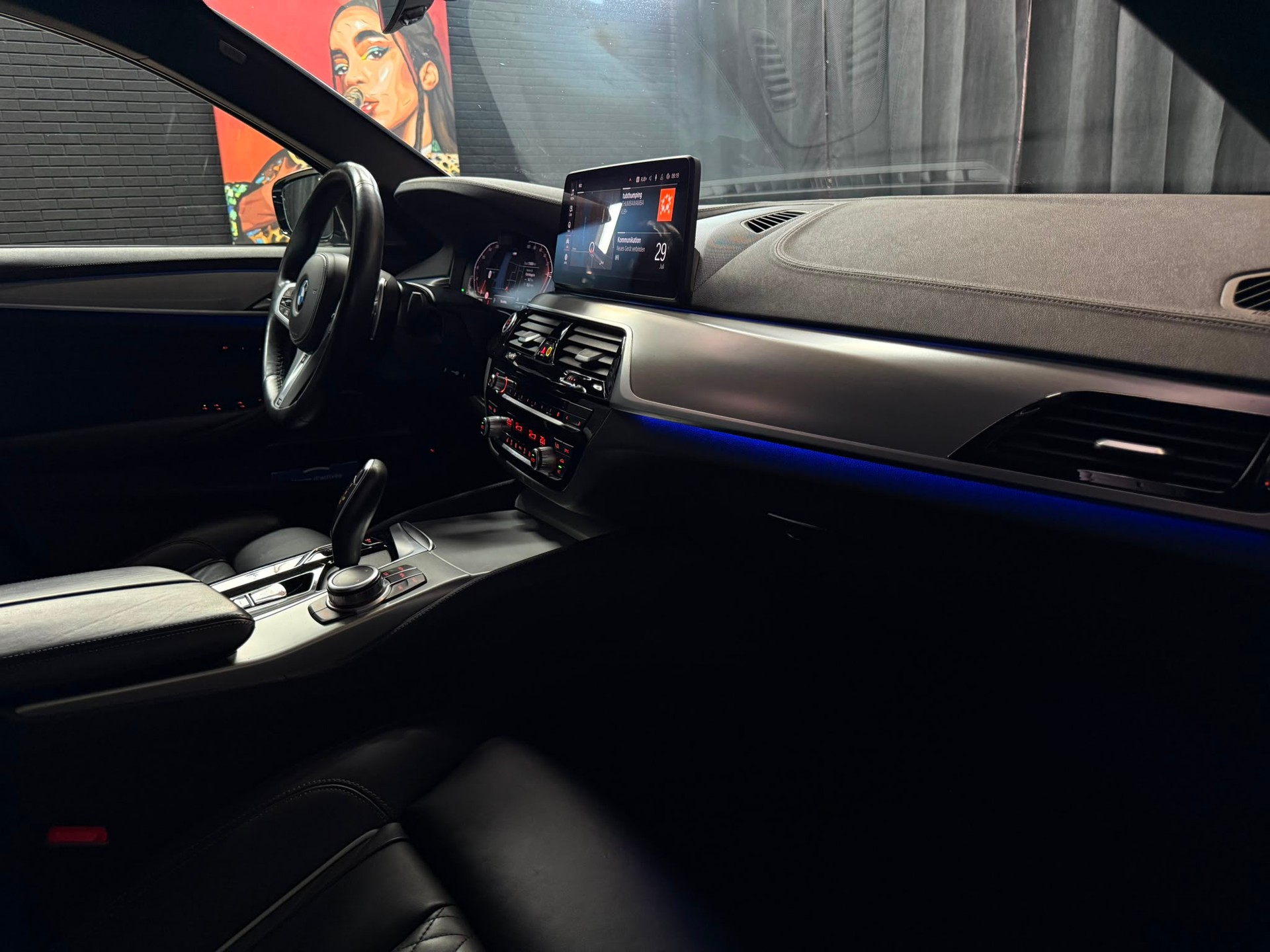 BMW 530d xDrive 48V Touring Pure M Sport Steptronic-image-18