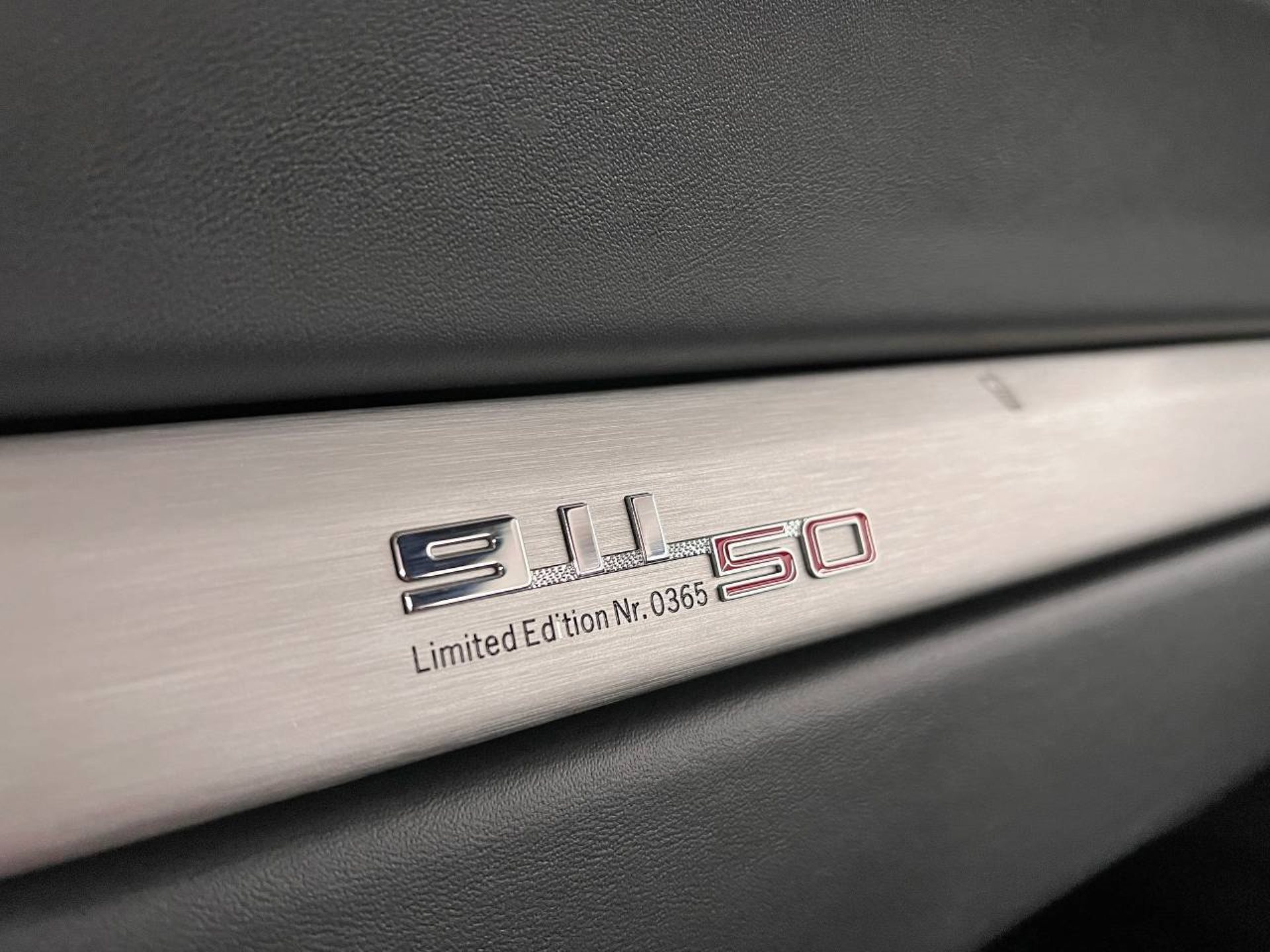 PORSCHE 911 Carrera S-image-26