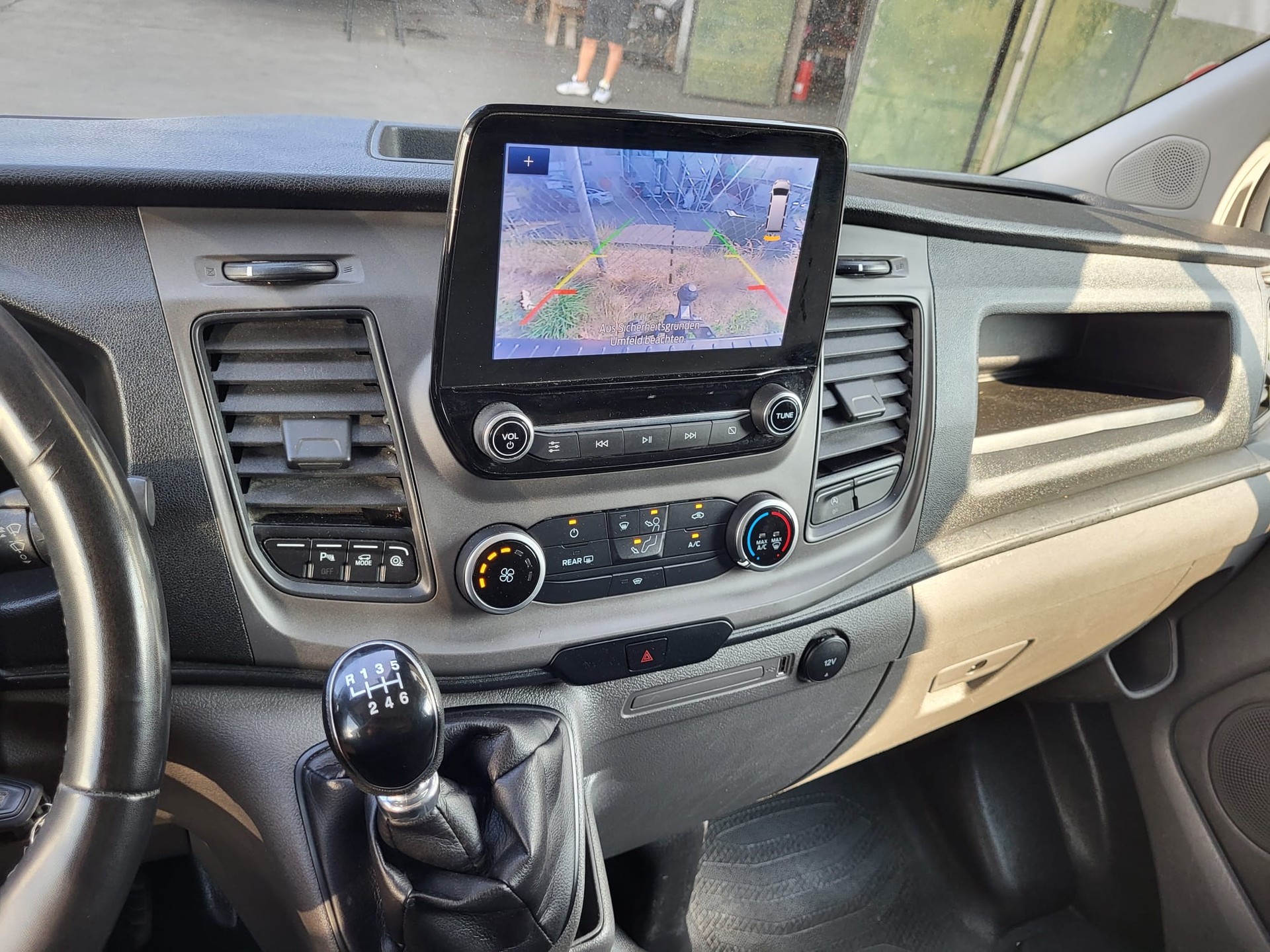 FORD Transit Custom Van 300 L1H1 Trend-image-6