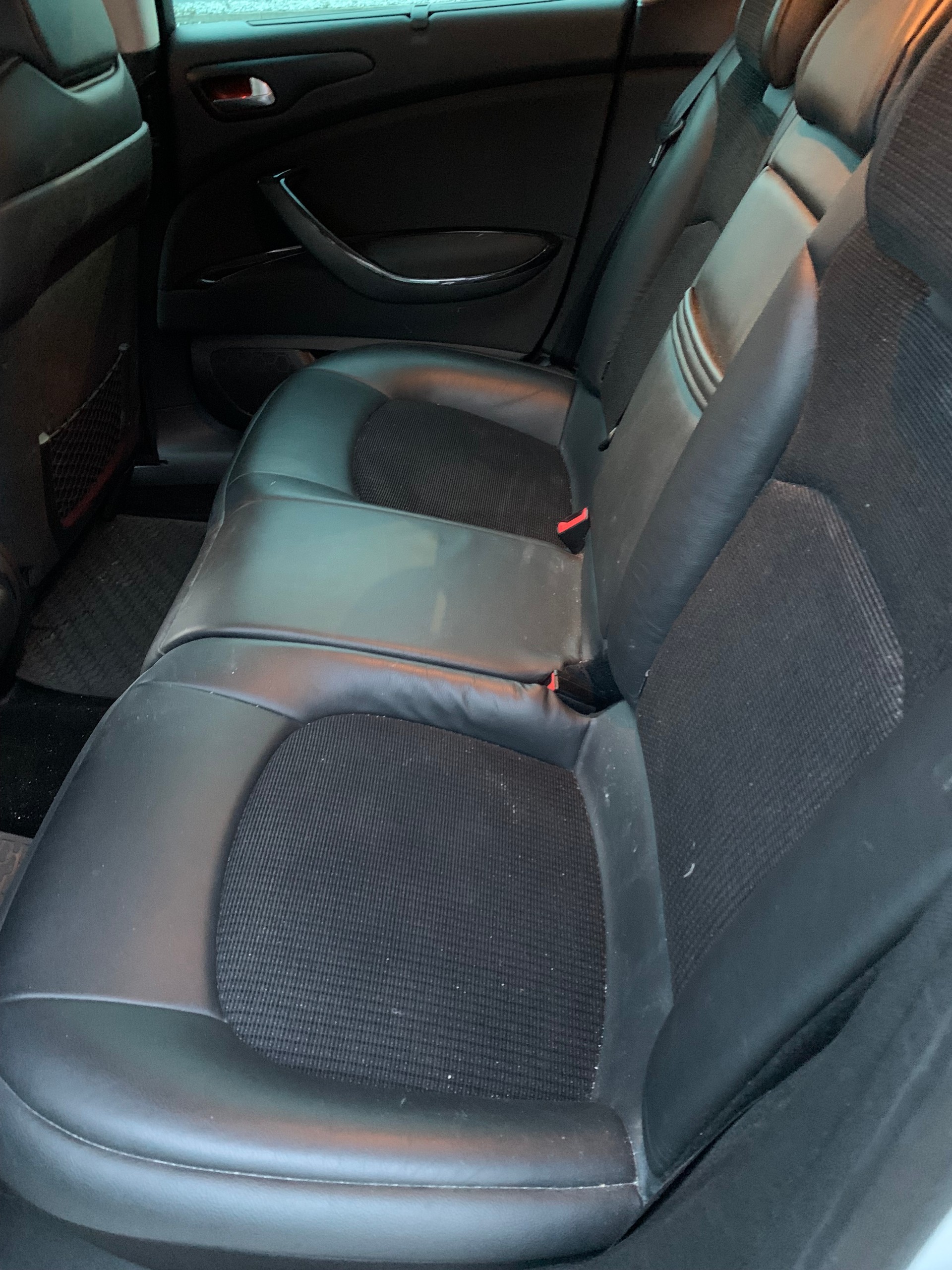 CITROEN C5 Tourer 2.0 HDi Exclusive Automatic-image-8