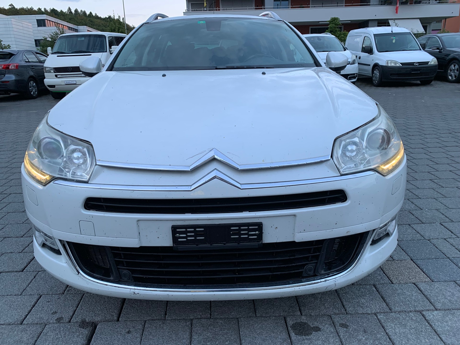 CITROEN C5 Tourer 2.0 HDi Exclusive Automatic-image-4