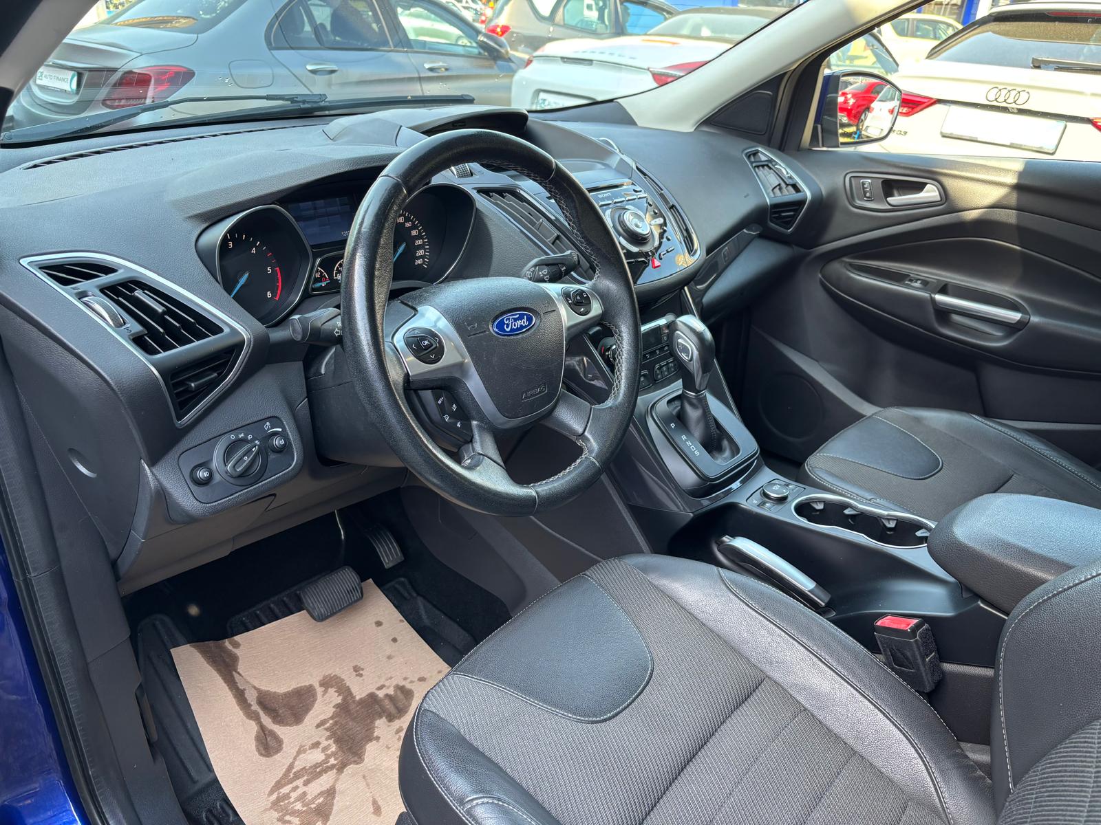 FORD Kuga 2.0 TDCi Titanium S 4WD PowerShift-image-5