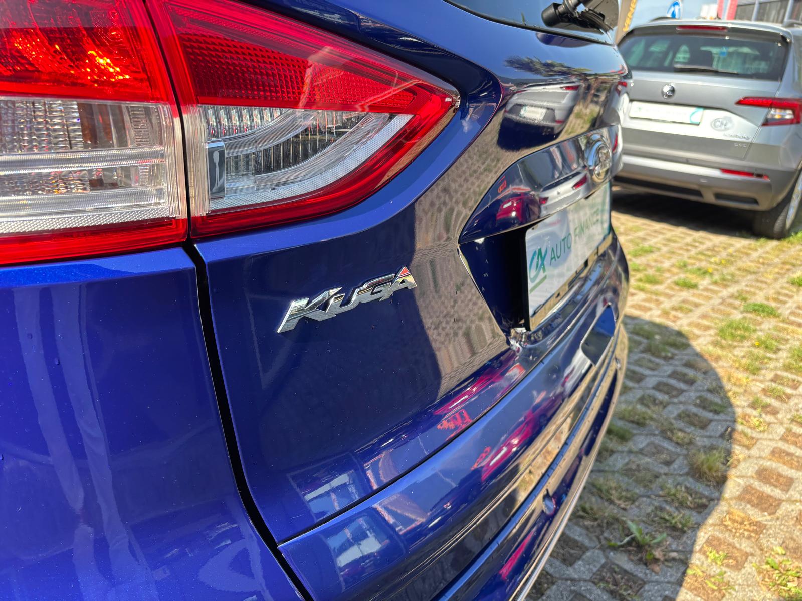FORD Kuga 2.0 TDCi Titanium S 4WD PowerShift-image-11