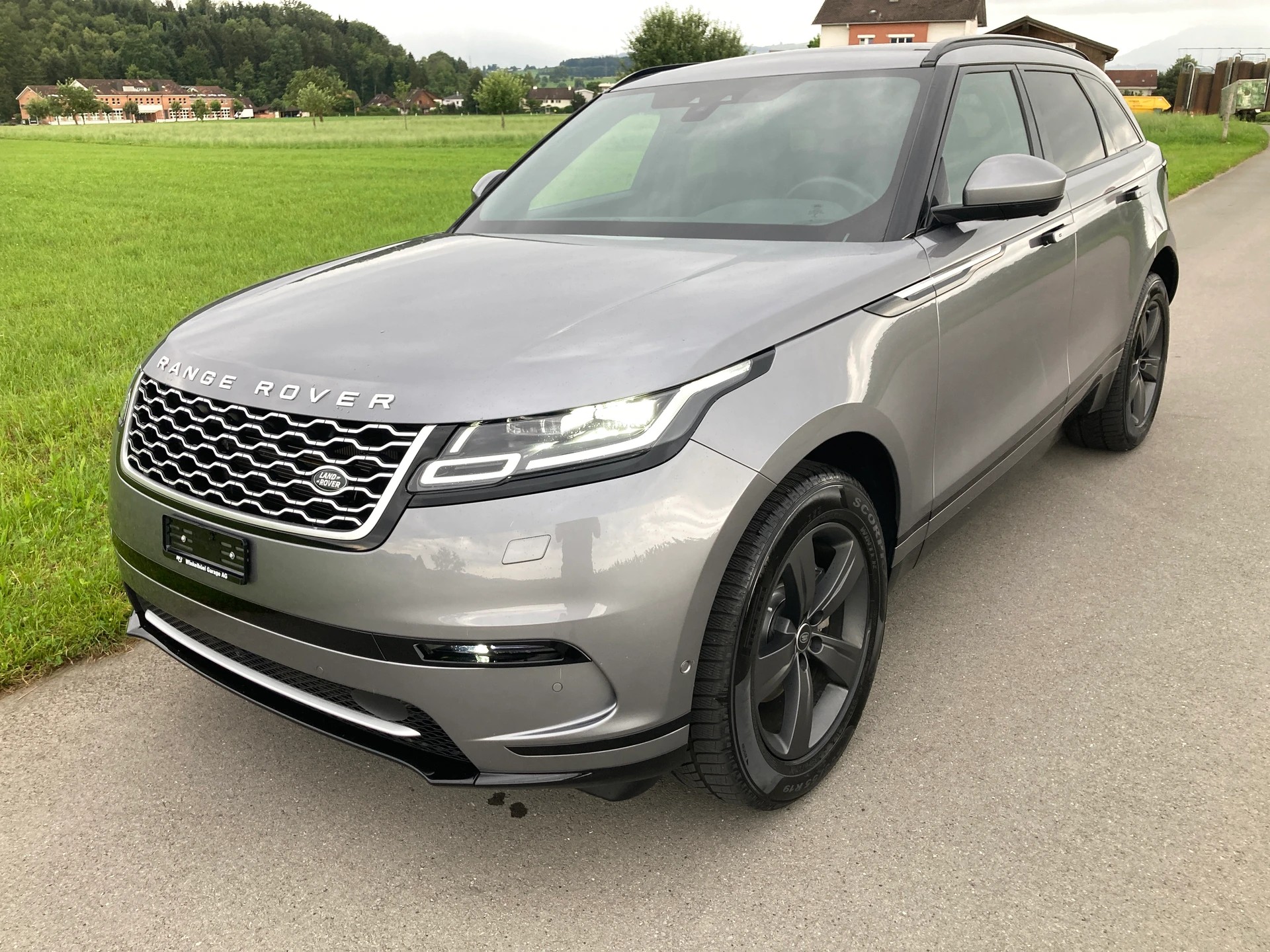 LAND ROVER Range Rover Velar P 250 S Automatic-image-0