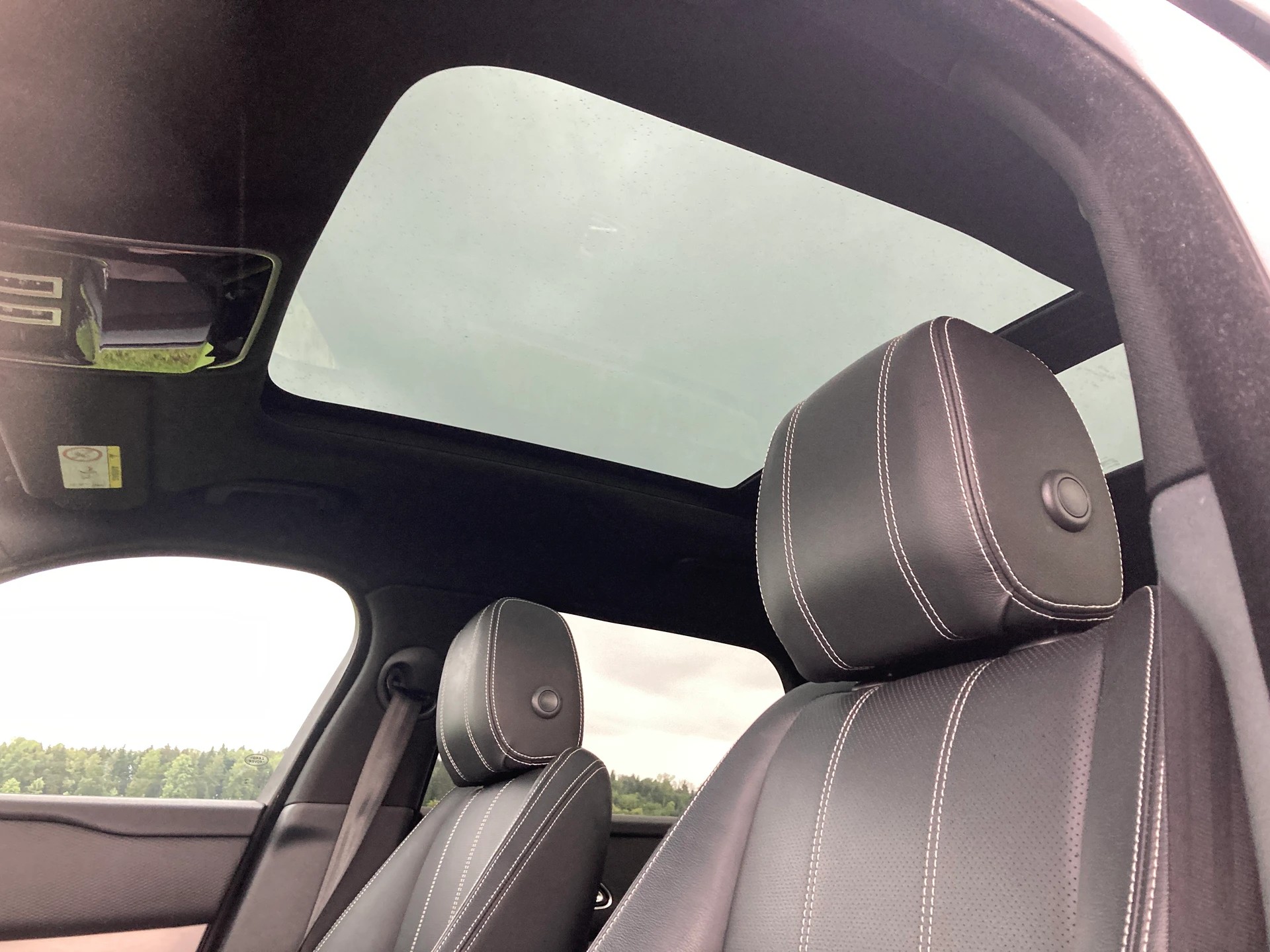 LAND ROVER Range Rover Velar P 250 S Automatic-image-13