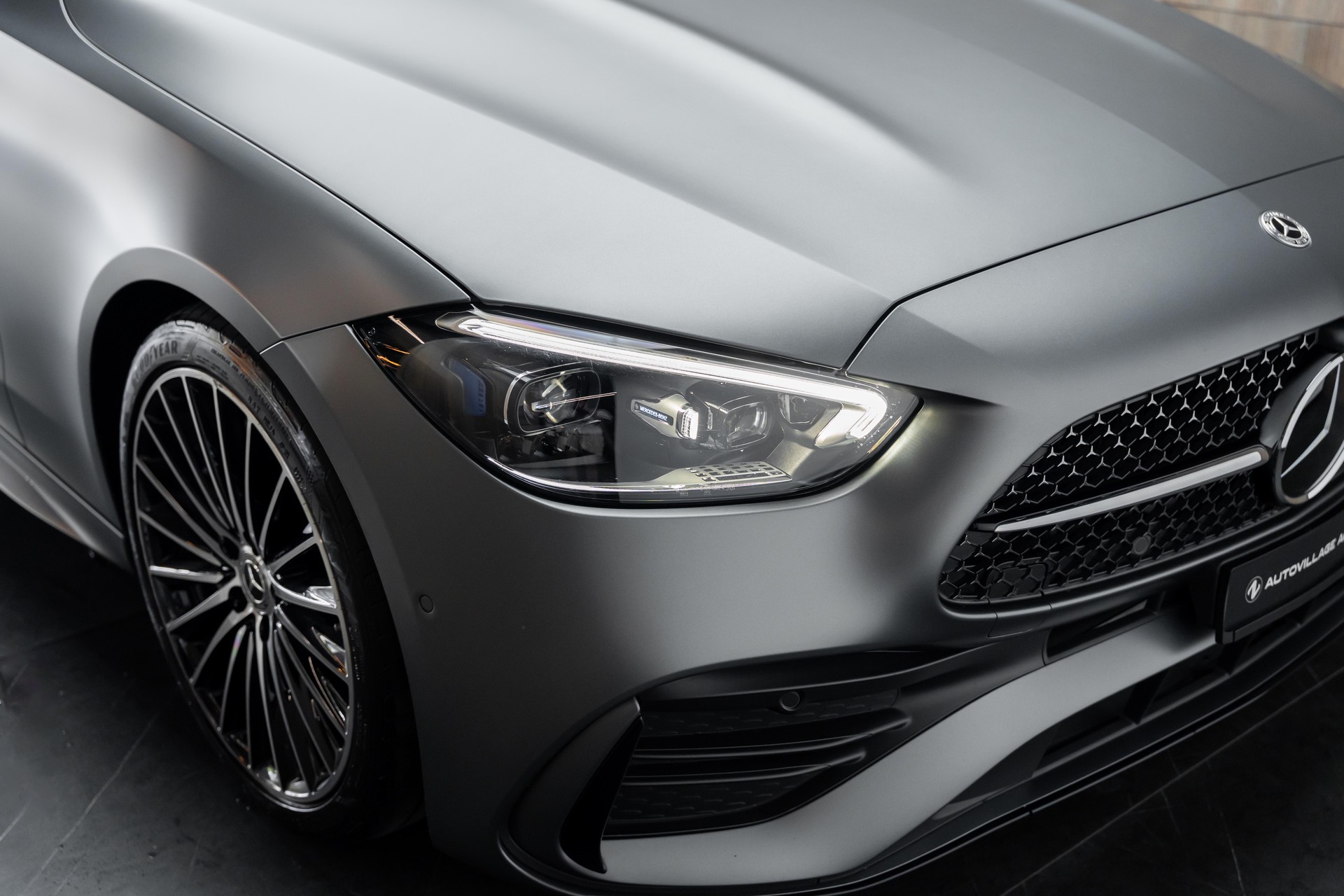 MERCEDES-BENZ C 300 T 4Matic AMG Line | Grau Magno | CH-Fz-image-25