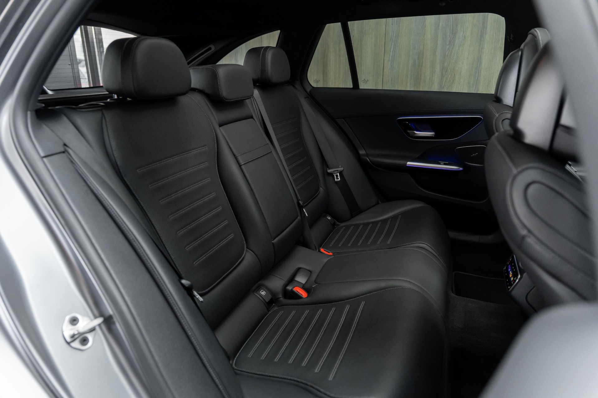 MERCEDES-BENZ C 300 T 4Matic AMG Line | Grau Magno | CH-Fz-image-11